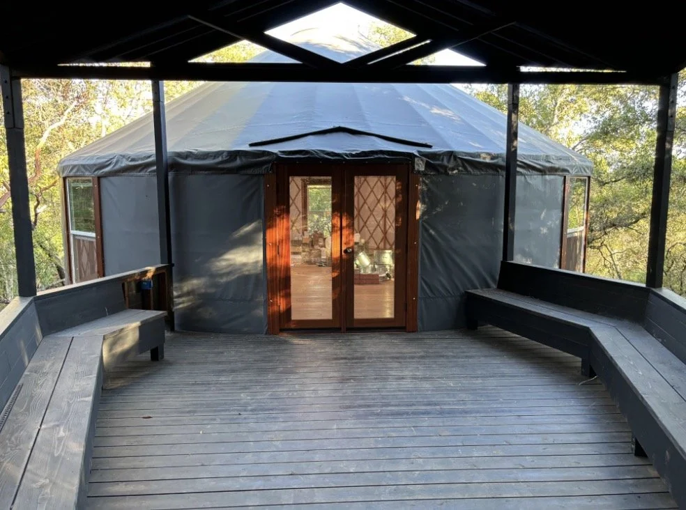 Western Circle - Shared Yurt / Outdoor camping space