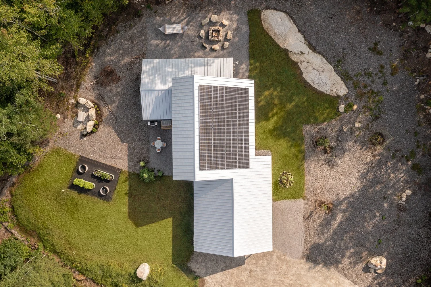 7 Peter Robin Way — BURNHAM & LOBOZZO