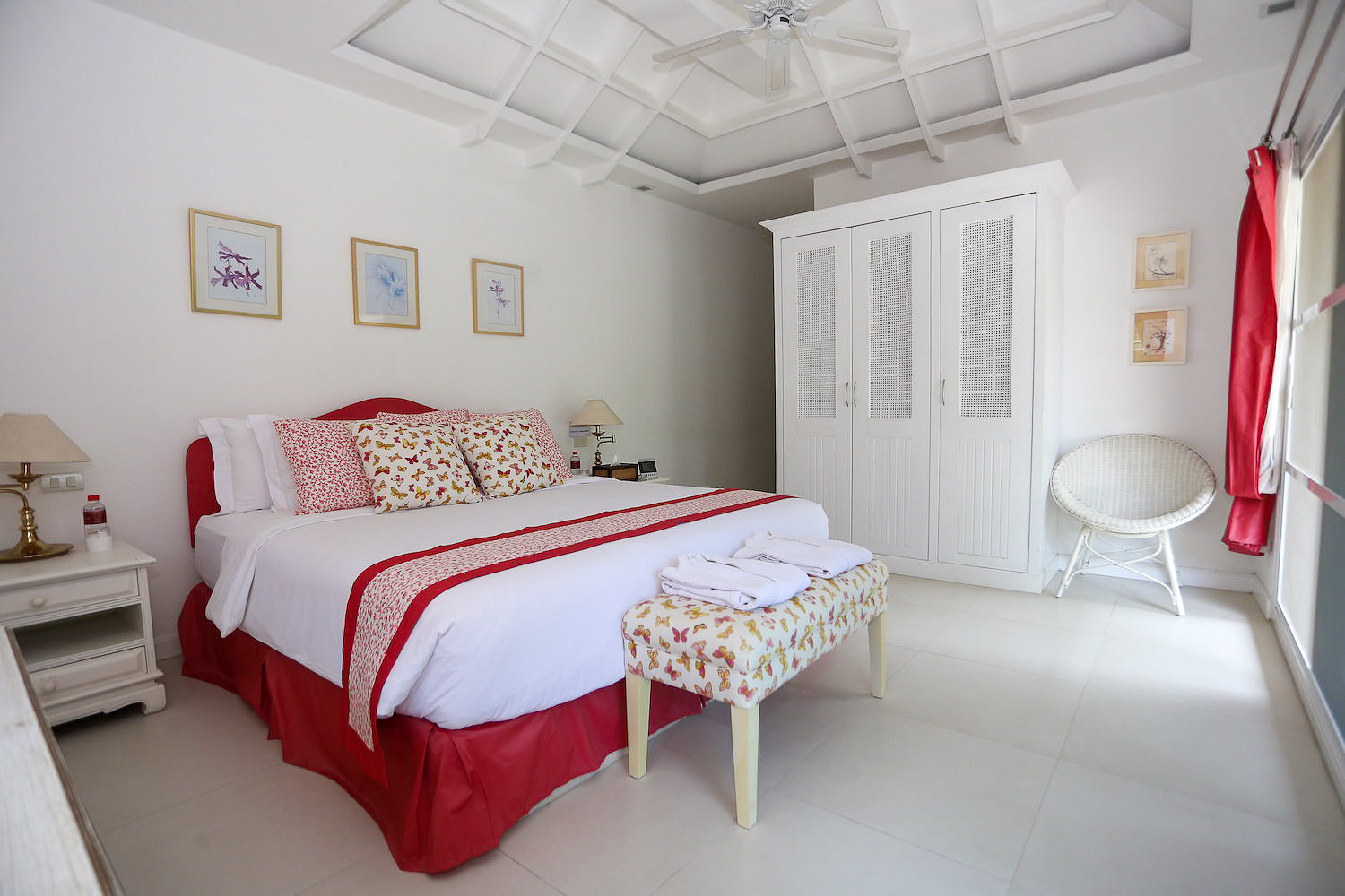 5.7 Bedroom3 in Family Suite-2.jpg