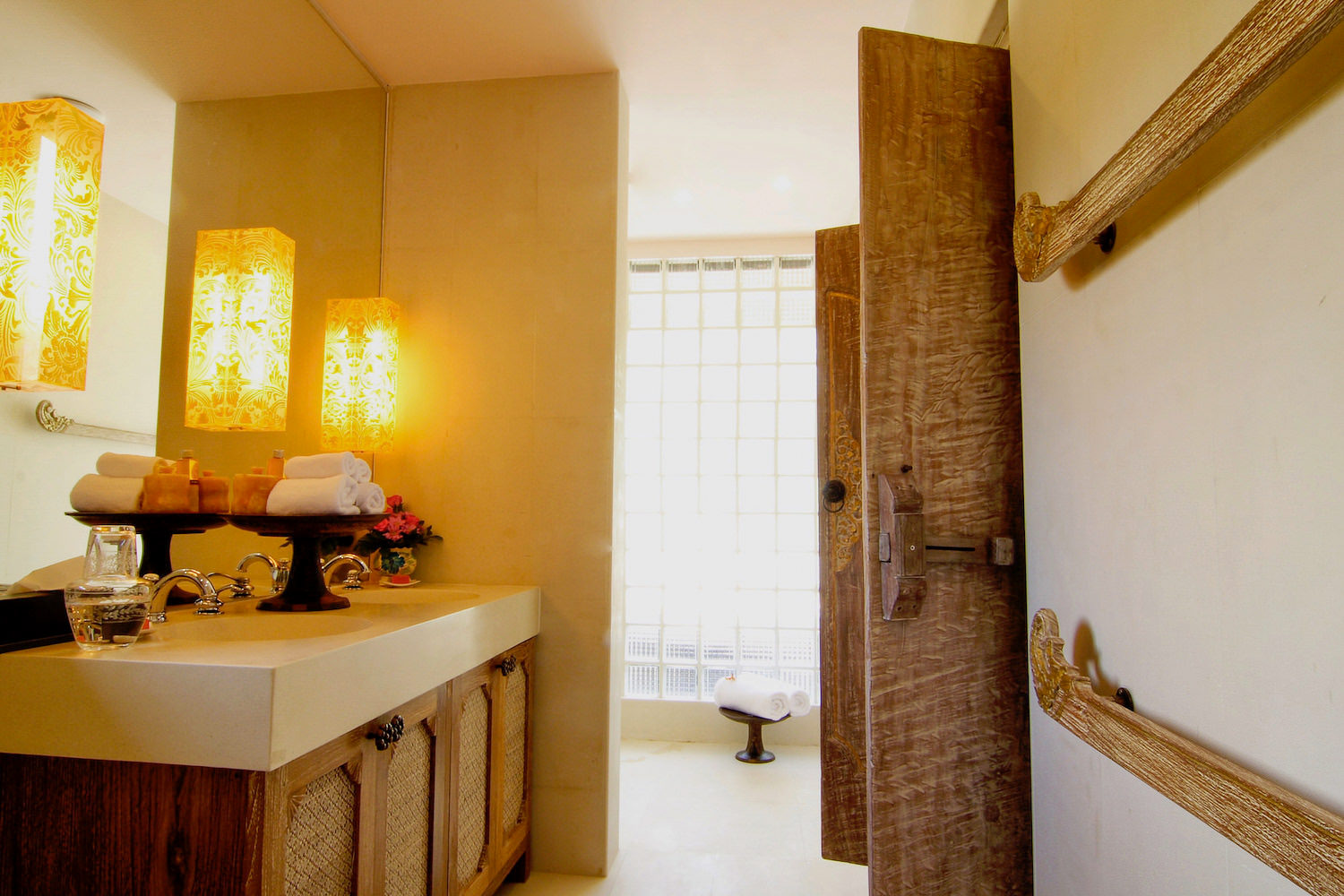 6.2 Bathroom 6-2.jpg