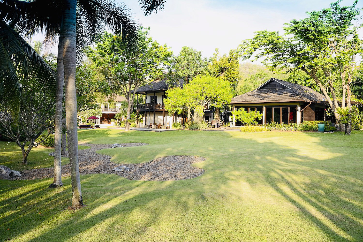 Garden2-2.jpg