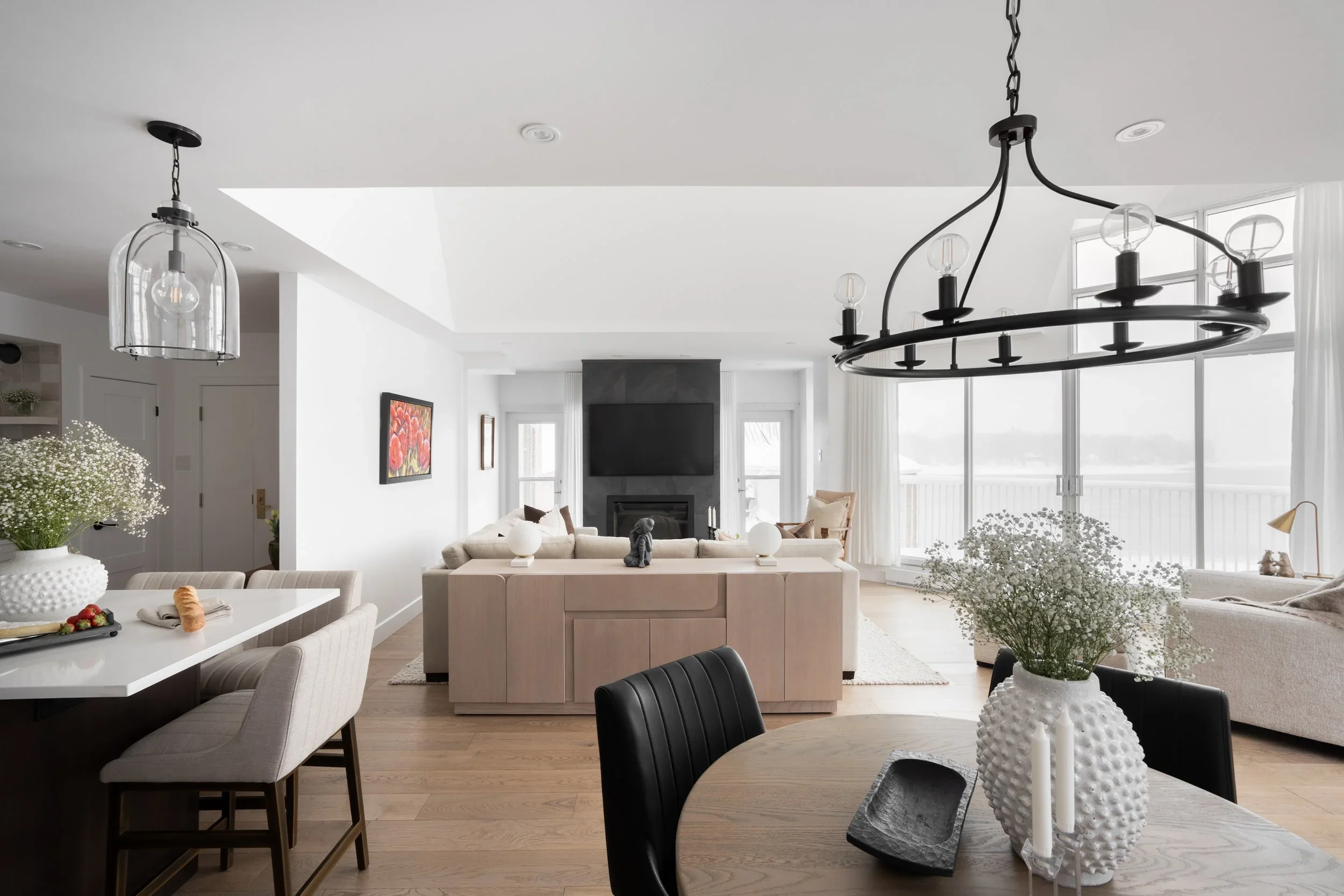 Bord-du-Lac Penthouse