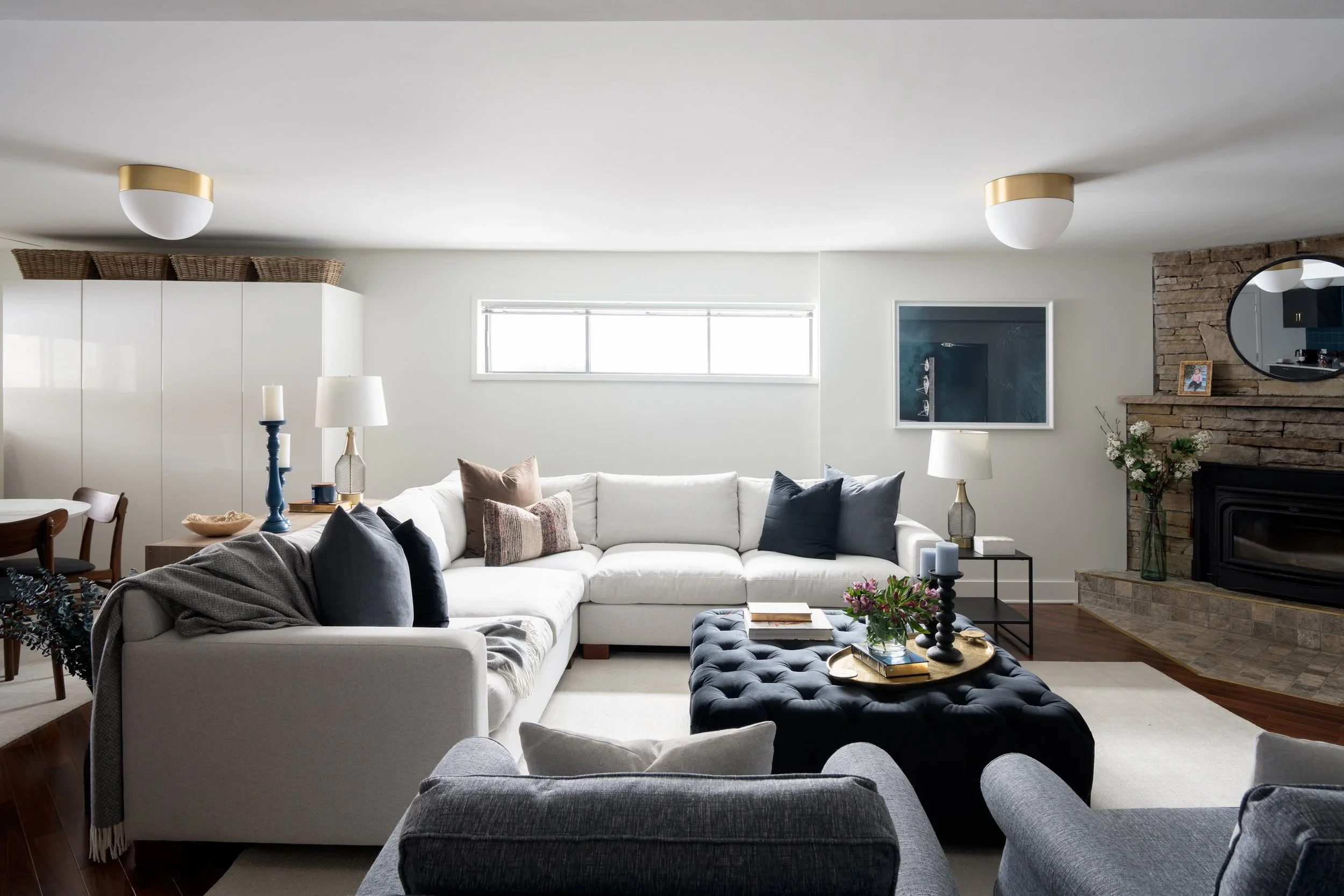 Lachine Basement Family Lounge