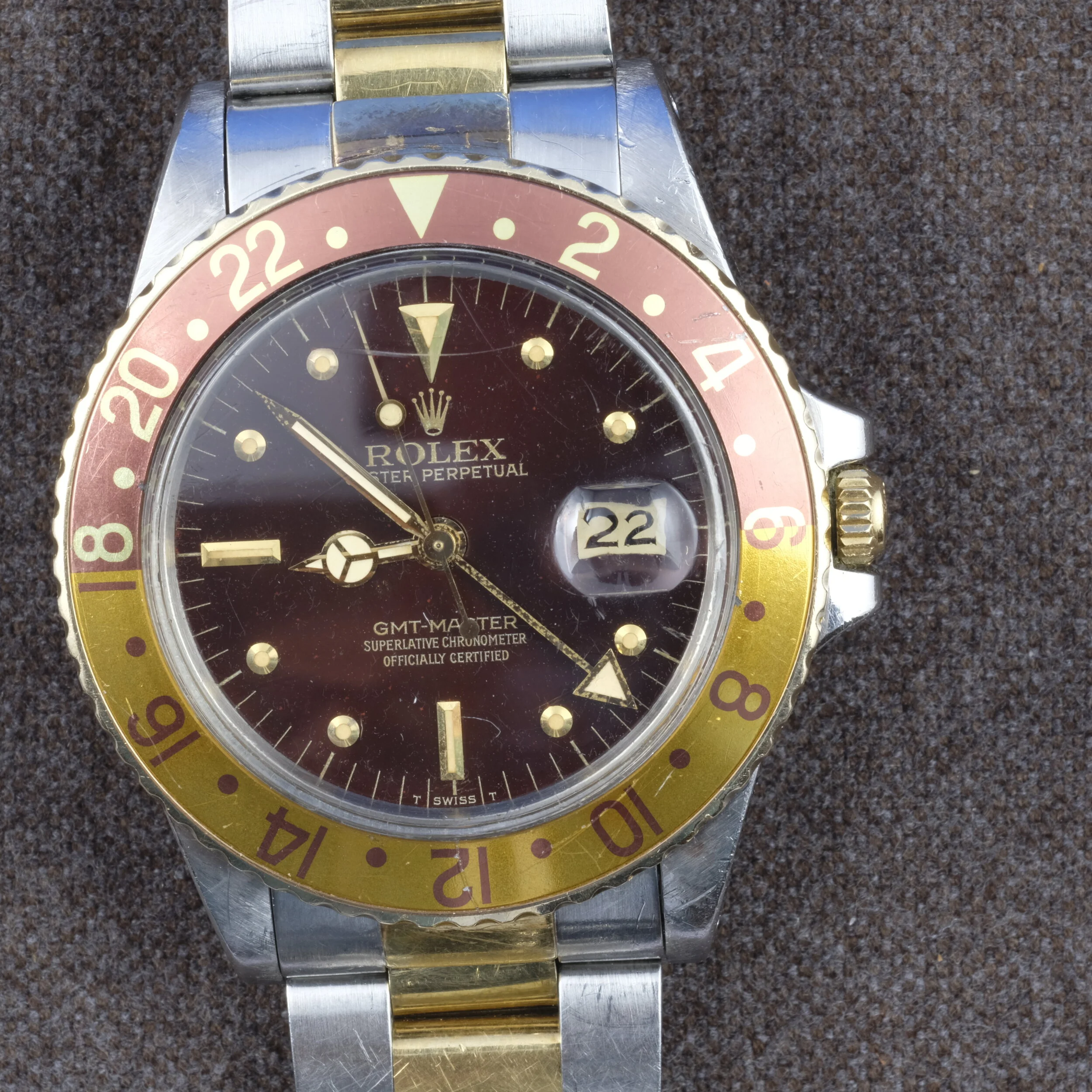 Rolex GMT Master 16753 SS/18K Root Beer Dial