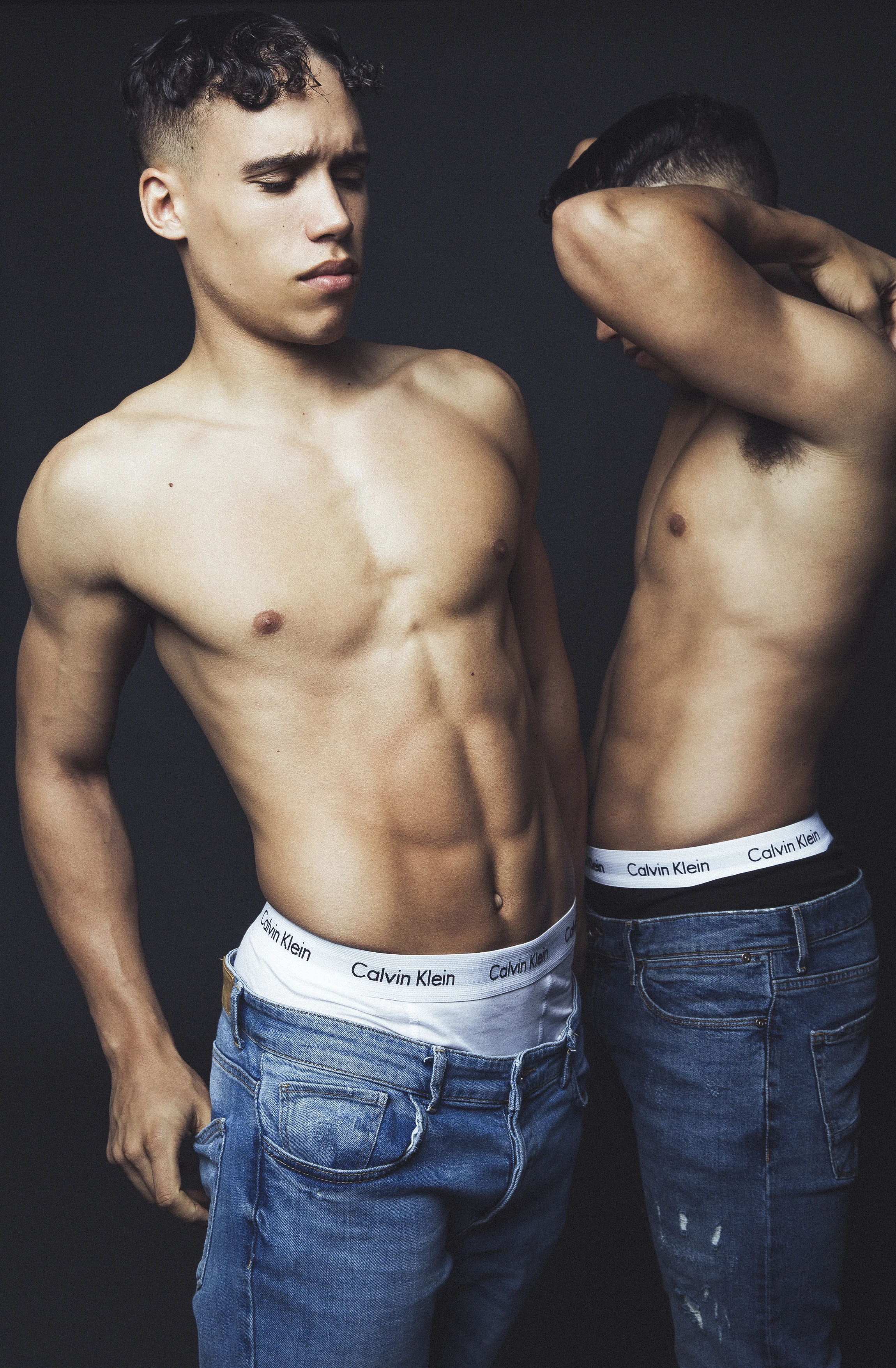 Twins 3.jpg