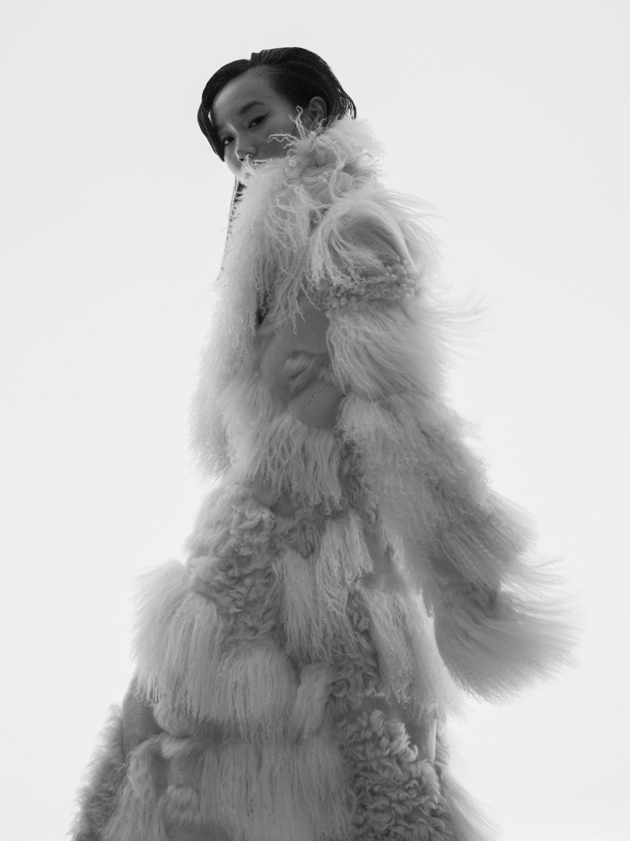 LEE-SCULLION-EFFY-SCHON-MAGAZINE_227.jpg