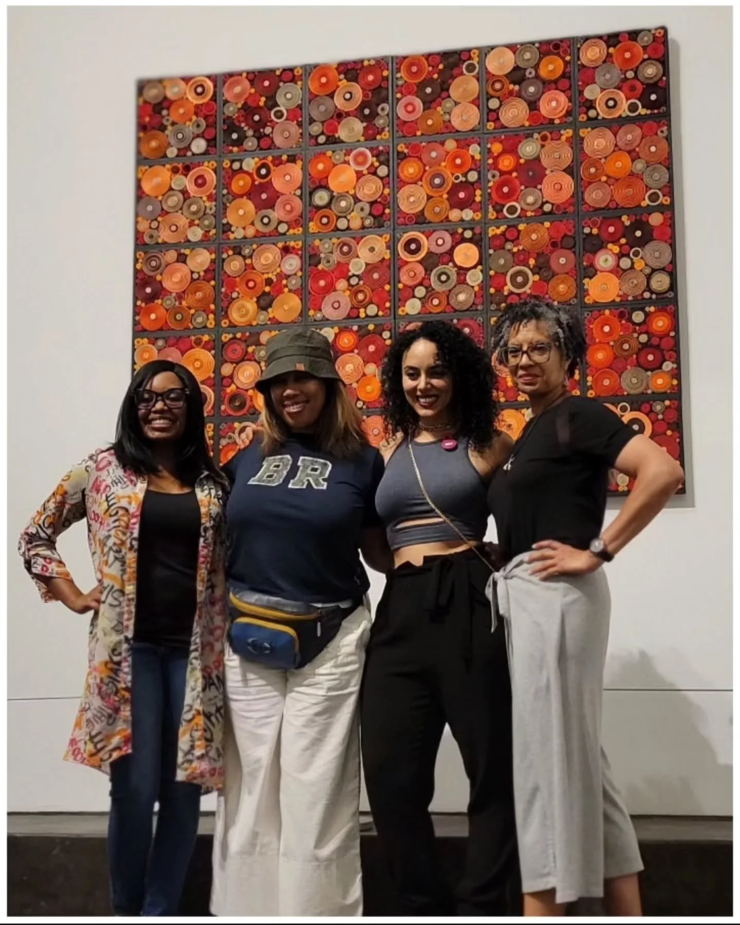 Thank you Free Arts for the invite to be part of this beautiful experience ✨️
It was an honor to contribute to such a powerful project and be able to honor my sister DELO. 🌻🌻🌻🌻💕 The piece was unveiled at @phxart yesterday and it was a great time