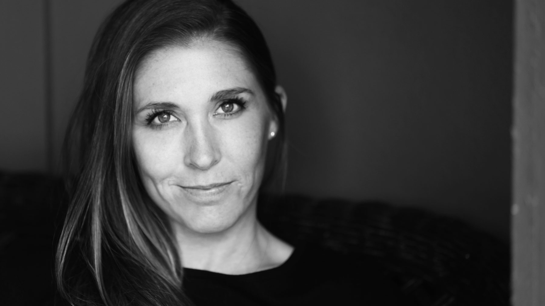 Leah-LeRae-bnw.jpg