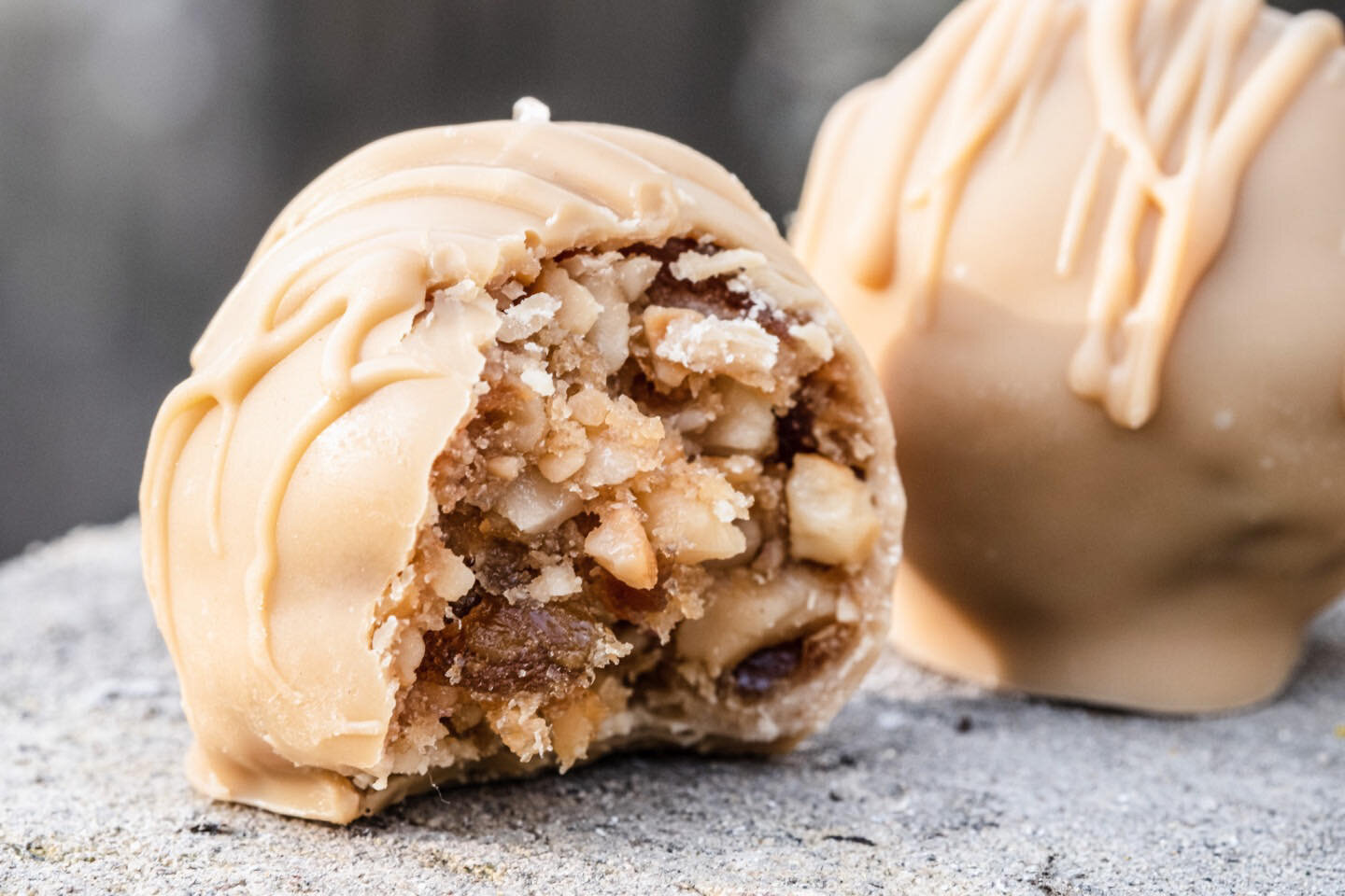N&bull;5 Salted Caramel

#helloyou #flavornumberfive #saltedcaramel #cashew #himalayansalt #healthysnack #blissball #SC #alreadymyfave #blissballdelivery #theperfectgift