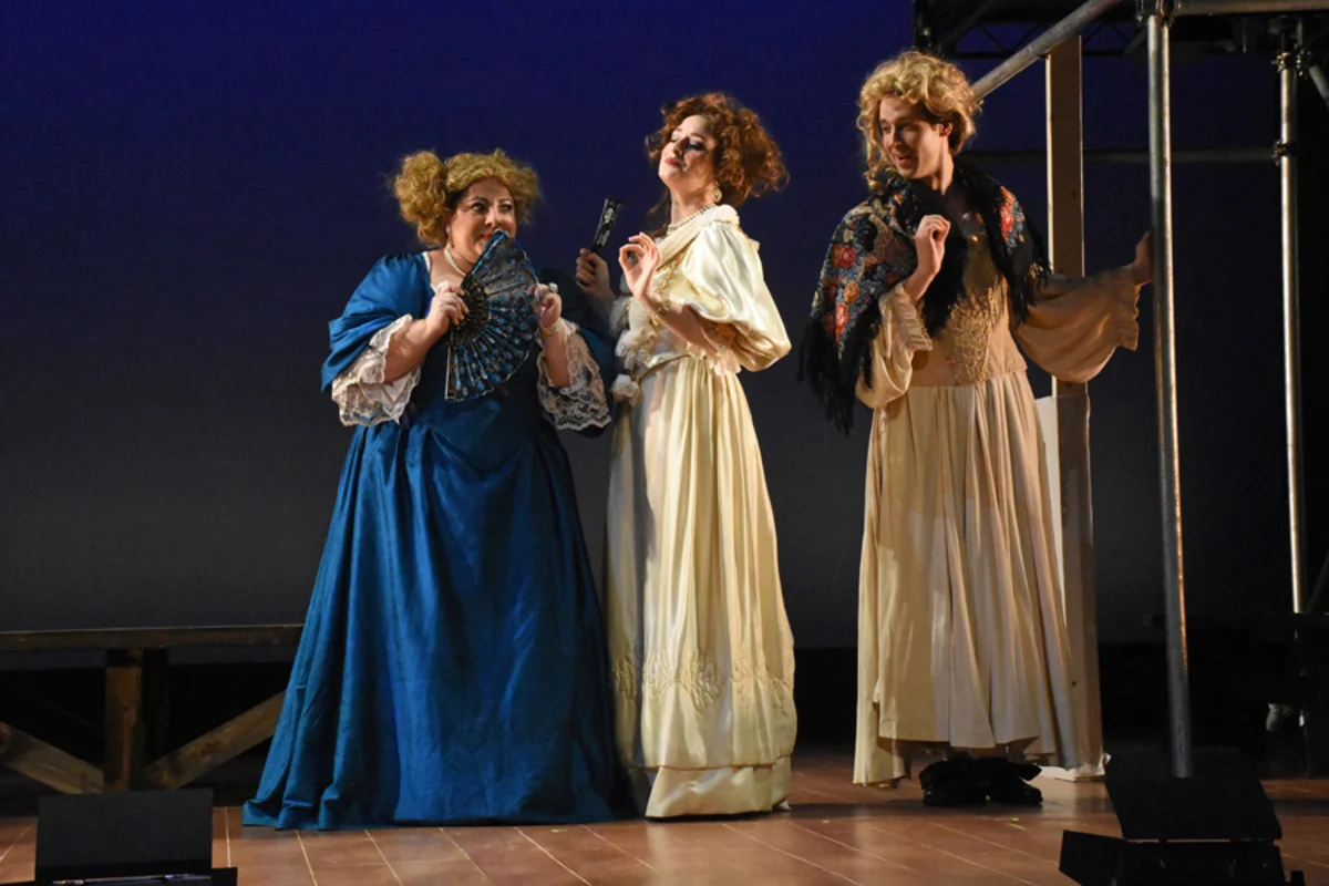 Miss Frayne (M. Trovato), Lady Meresvale (H. Ginther), and Kynaston (S. Owens) - Photo by Tina Buckman