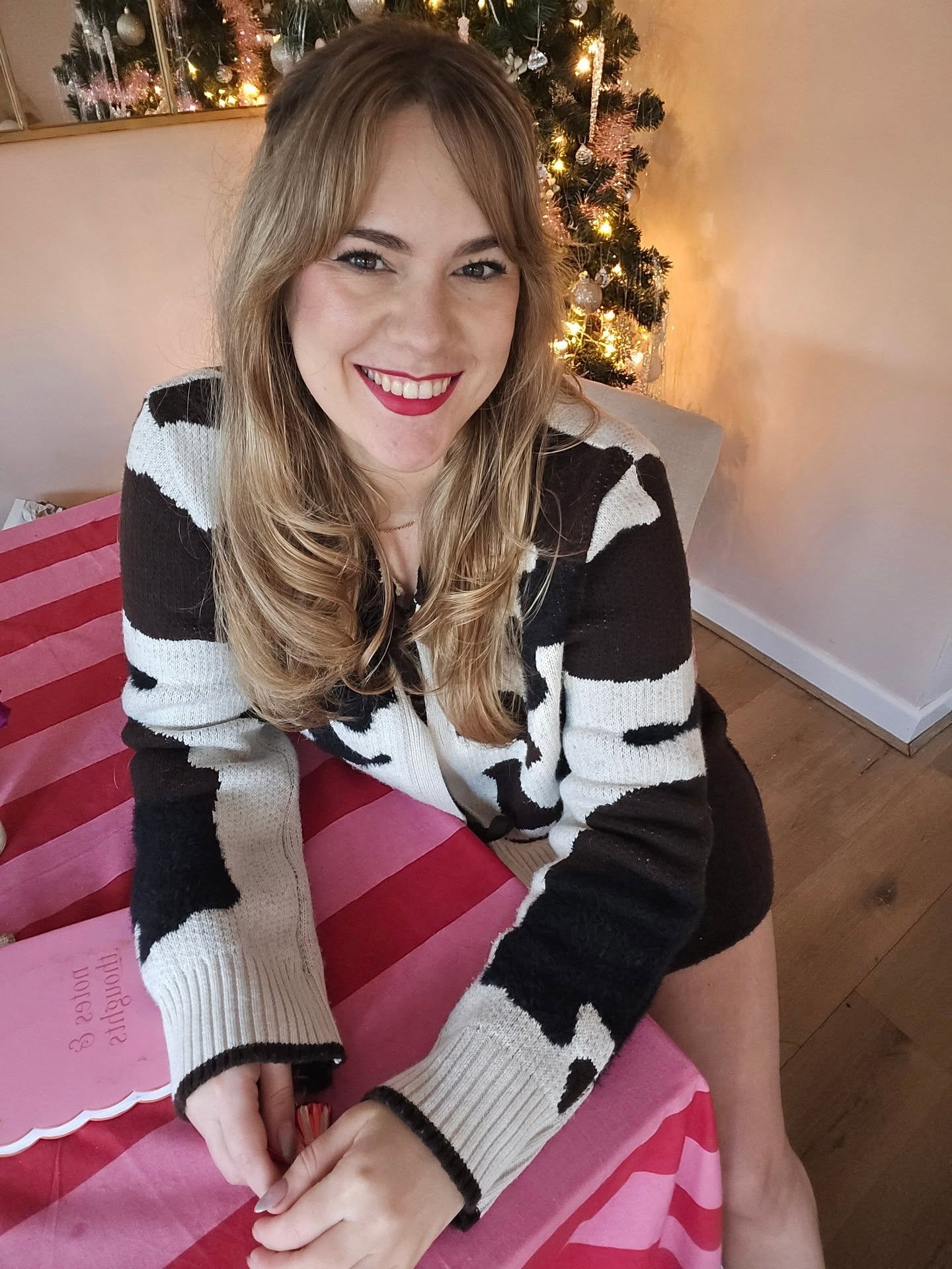 2025 for me has been pretty intense, I had major surgery for my endometriosis, had my fallopian tubes removed, and I was diagnosed with adenomyosis, POTS and coeliac disease 😎 

After nearly 5 years  of infertility issues, ivf complications, surgeri