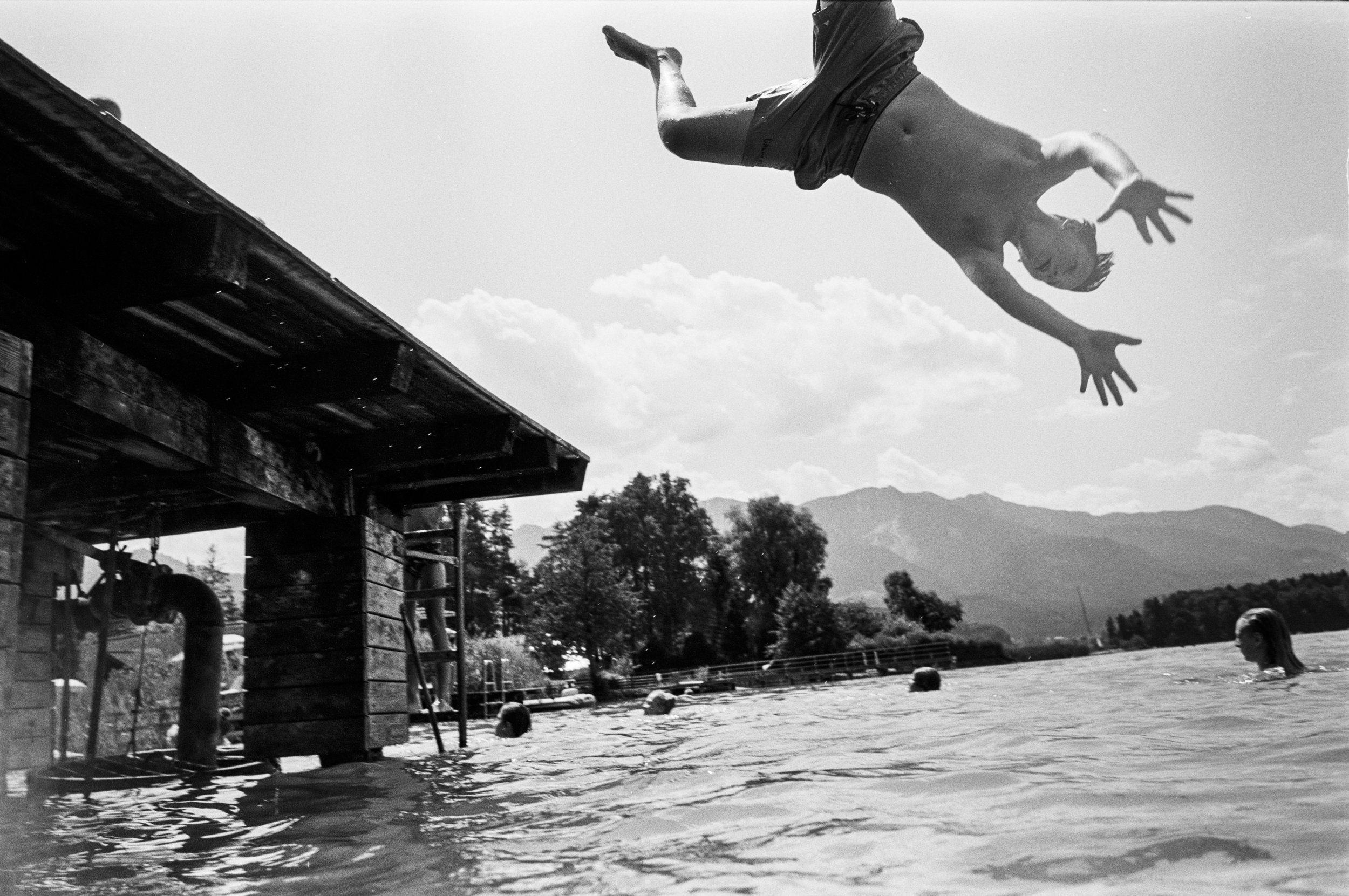 FP4 lake jump-4.jpg