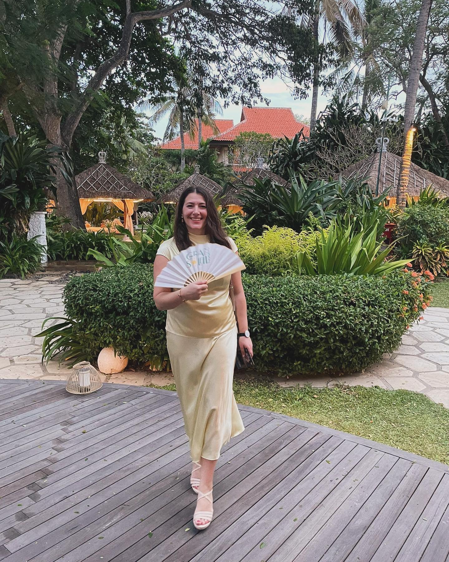 Feeling so grateful, inspired and enrichened after a week in Bali and the international congress of @lesclefsdor 

Connecting with likeminded people and meeting colleagues from all over the world has been magical.

Magic is also seeing the sun rise o