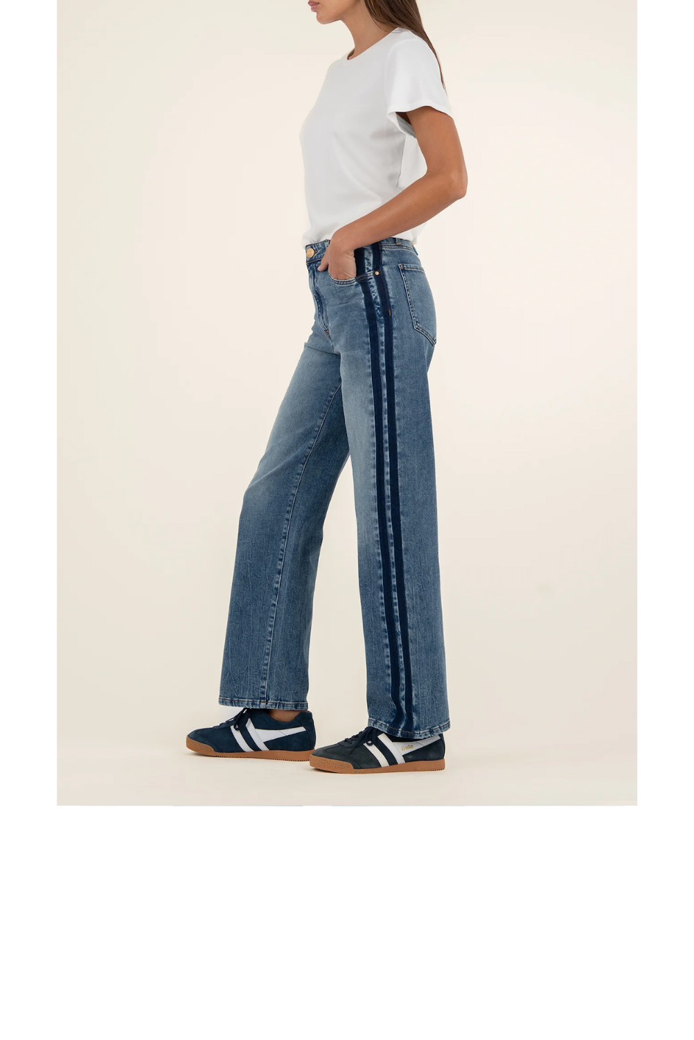 Sienna High Rise Straight Leg -Medium Base Wash