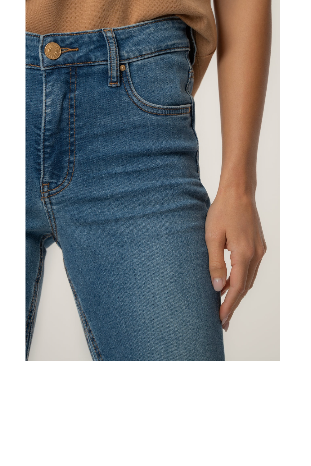 WEBSITE PRODUCT ENTRY-KFTC-Kelly High Rise Fab AB Kick Flare Inset Leg-SENSES-D.png