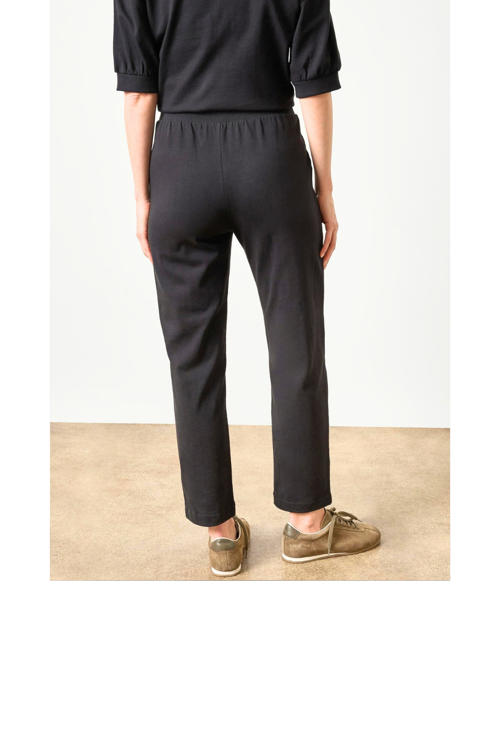WEBSITE PRODUCT ENTRY-LP-Front Seamed Pocket Pant-BLK-B .png