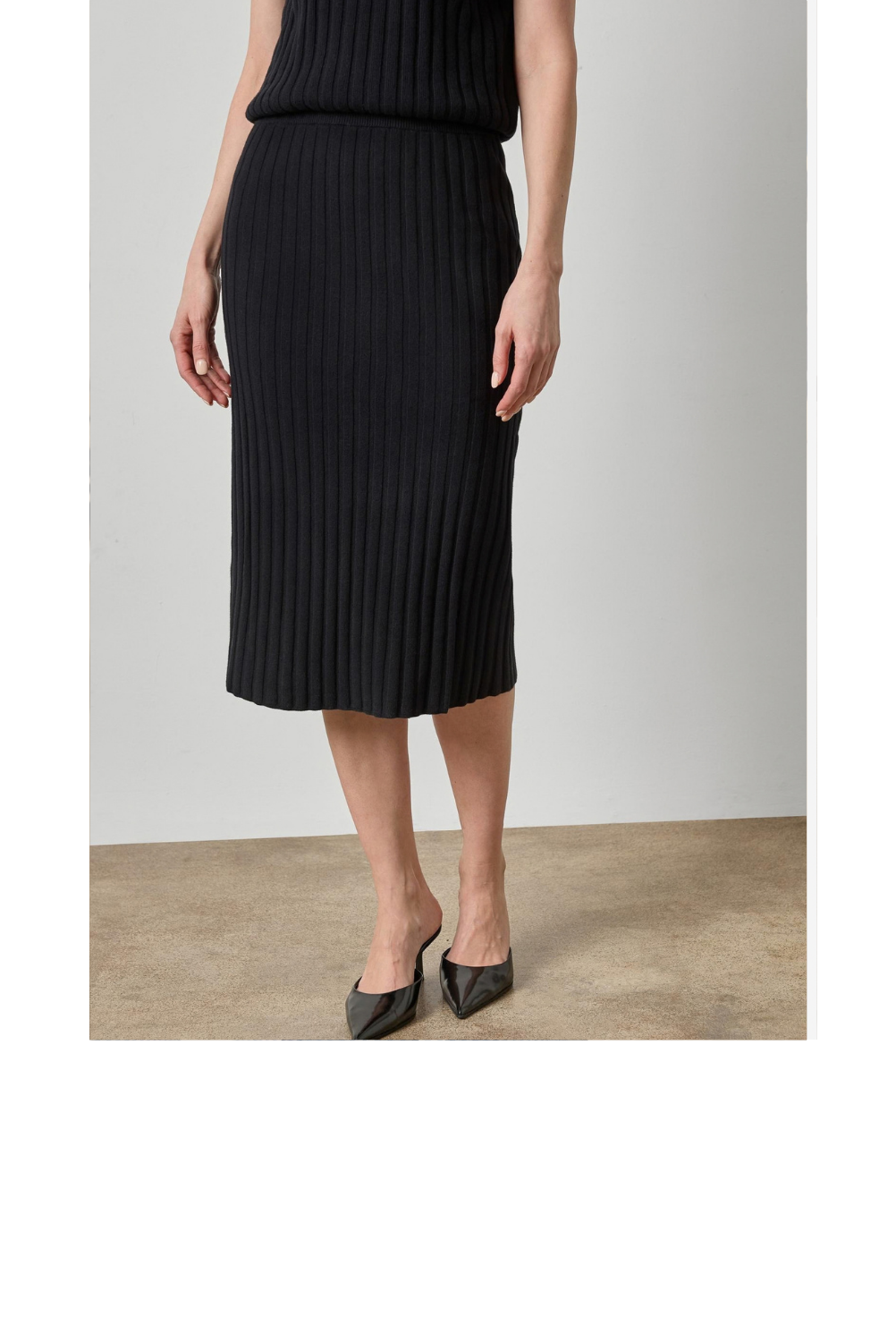 Cotton-Cashmere Rib Sweater Skirt - Black