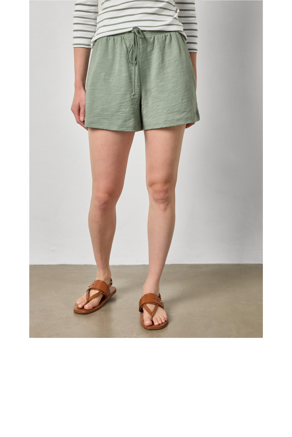 WEBSITE PRODUCT ENTRY-LP- ELASTIC WAIST DC SHORT-DAG-F.png