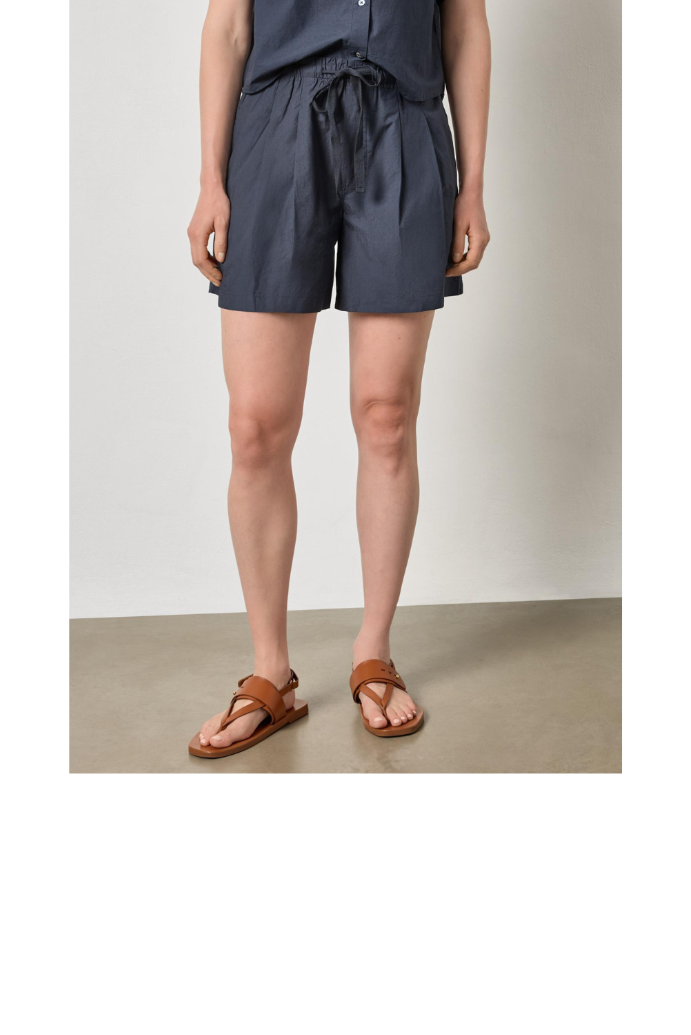 Pleat Waist Short - Navy