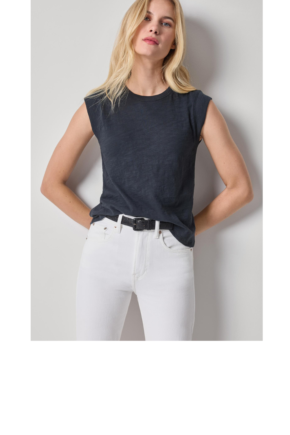 WEBSITE PRODUCT ENTRY-LP-Cap Sleeve Crew-BLK-F.png