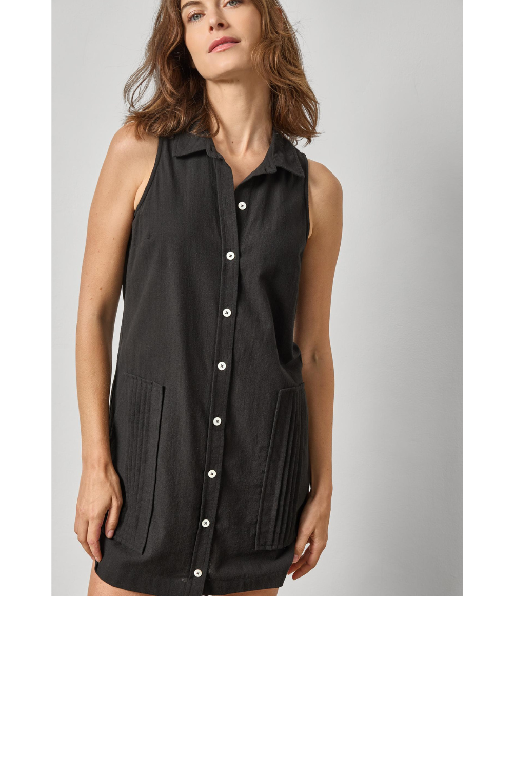 Sleeveless Pleat Pocket Dress - Black