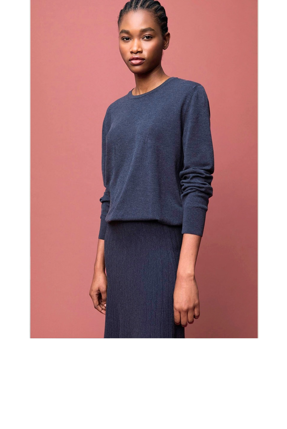 WEBSITE PRODUCT ENTRY-AM-Refined Crewneck-HTR NVY-F.png