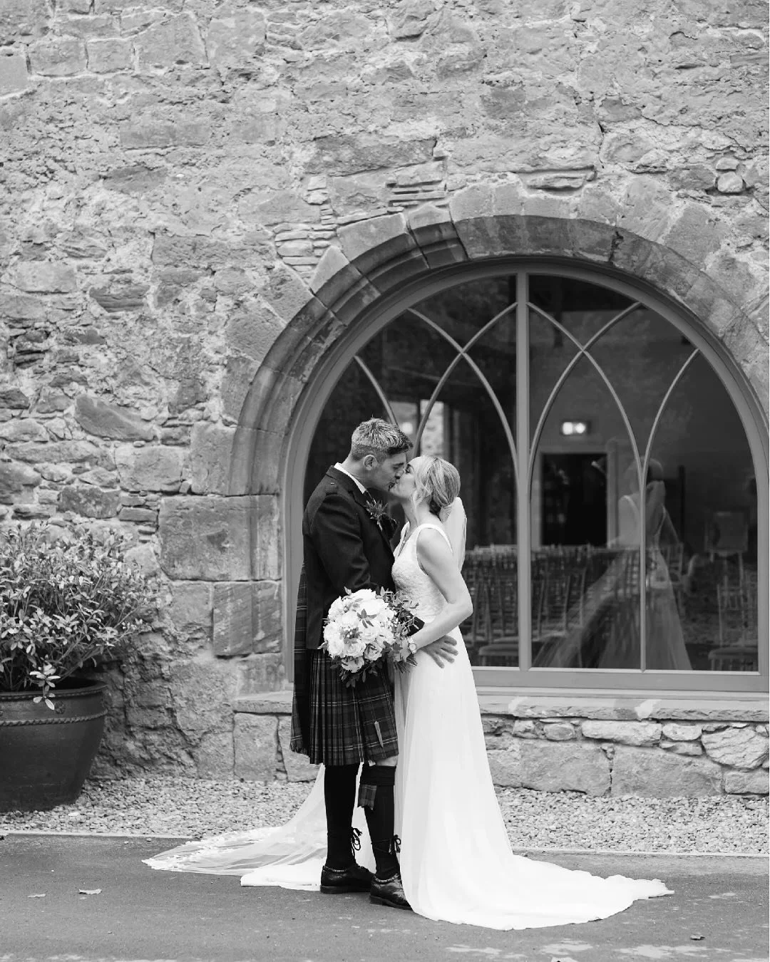 Leigh &amp; Bryan 

Another stunning day at Broxmouth Courtyard celebrating and capturing the wedding of Leigh &amp; Bryan. 

&ldquo;Hi Paul

We just wanted to message to say thank you so much for Saturday. The photos you have sent are amazing but al