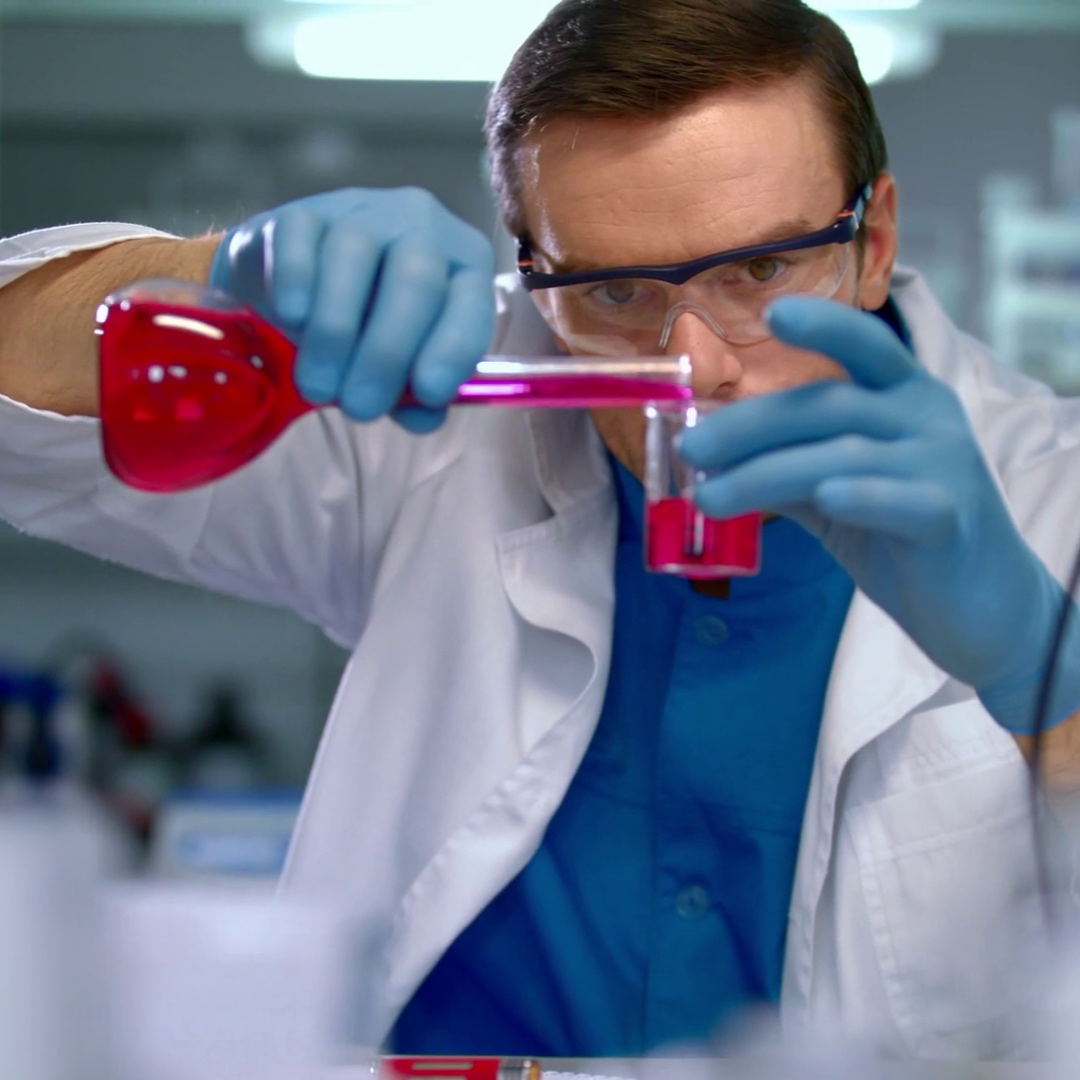 Scientist+2.jpg