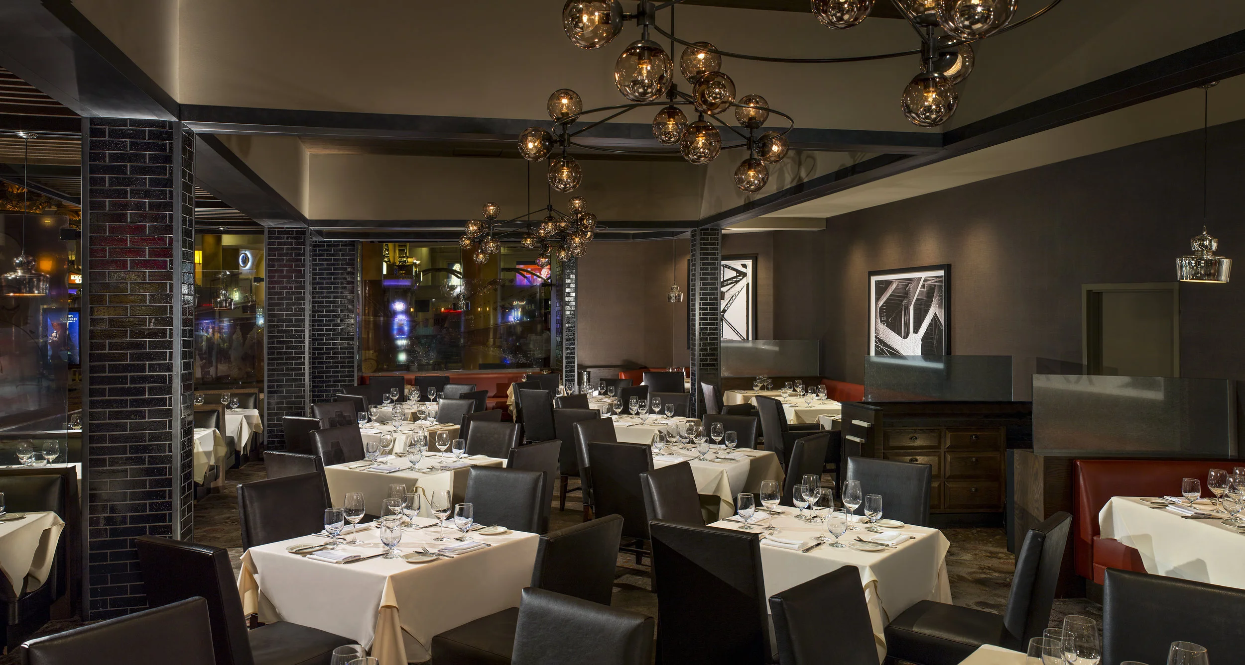 OldHomesteadFrontDining_v4s.jpg