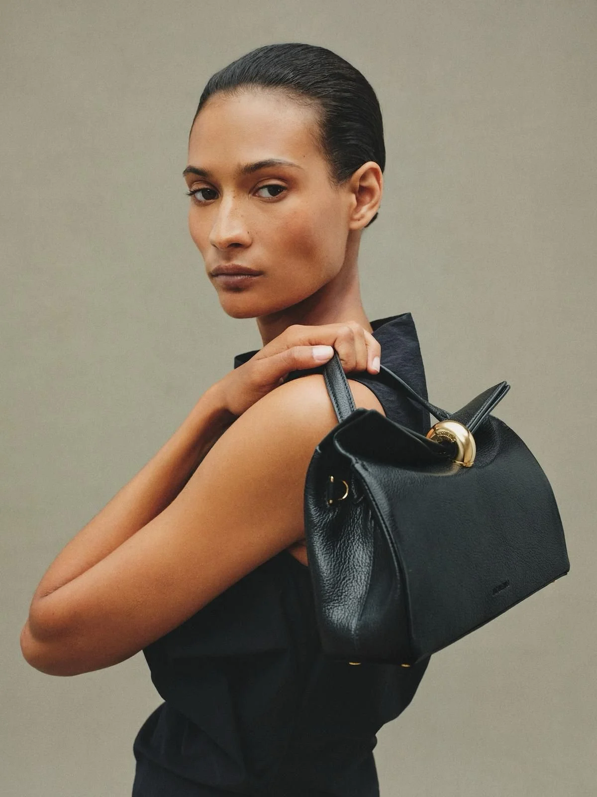 9-mar-g-jacques-ecomm-13-nov-2025-mouna-models.jpg