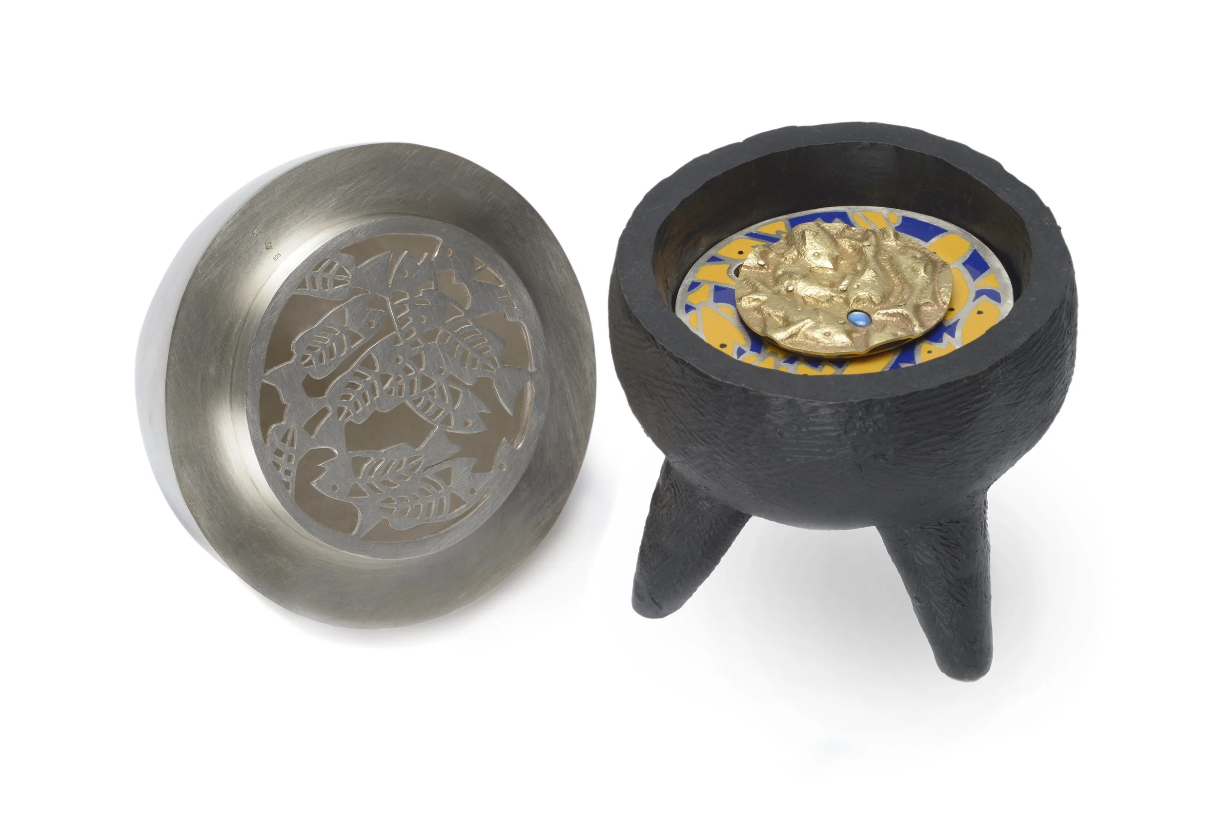 VESSEL WITH GOLD PENDANT 2.JPG