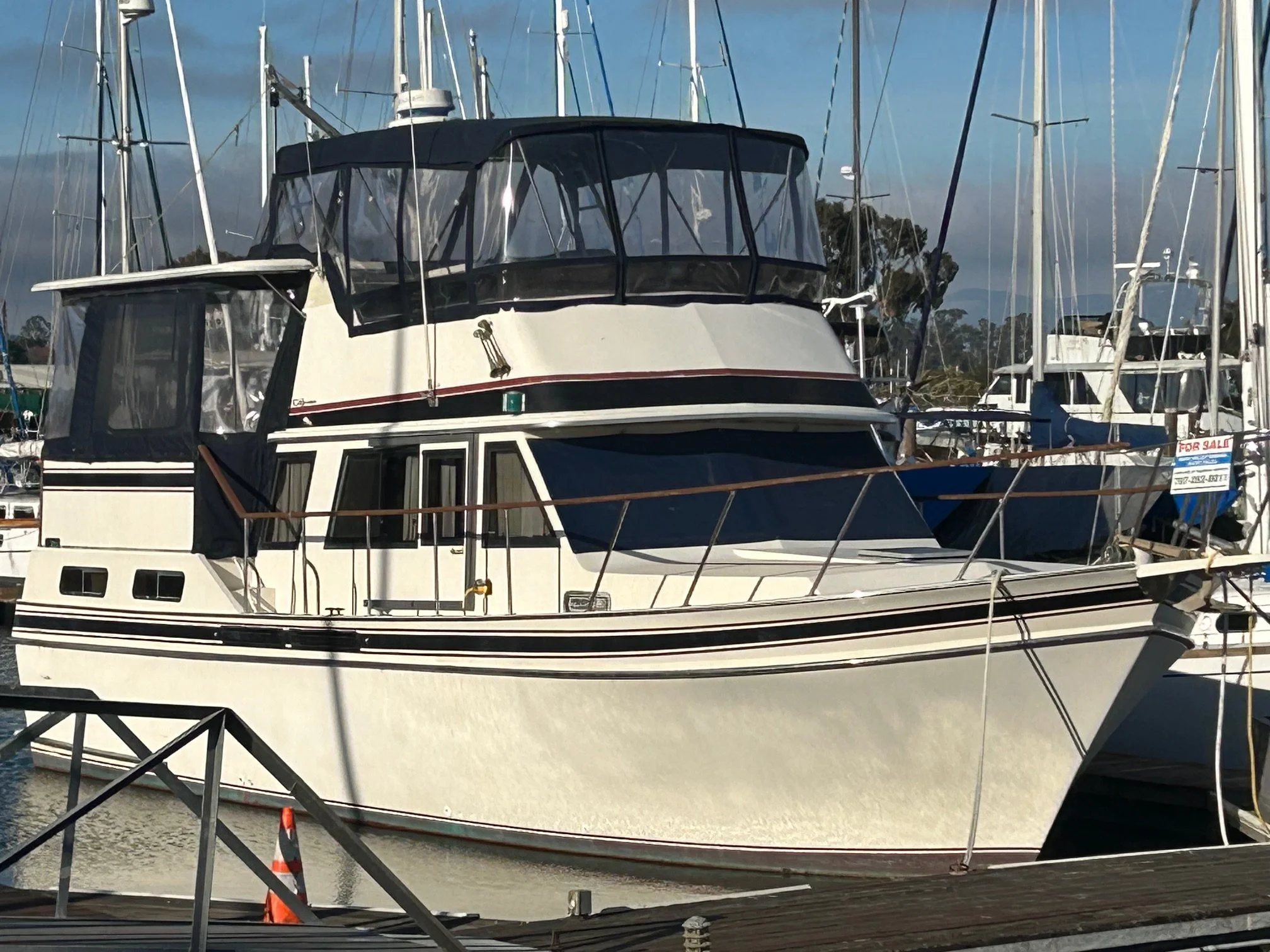 38' Californian Motor Yacht 1984