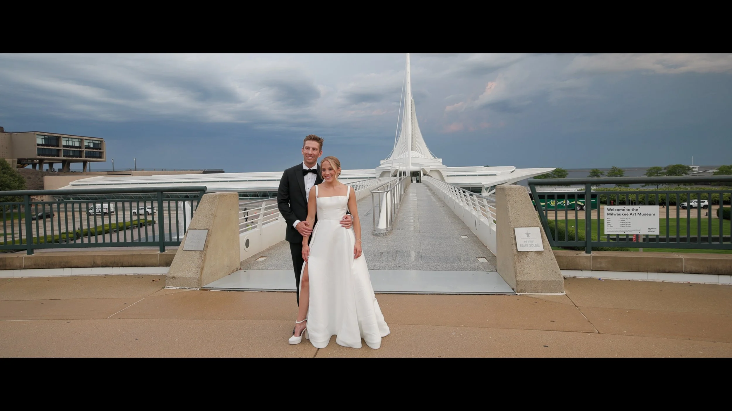 Brooke + Matt // Milwaukee Art Museum