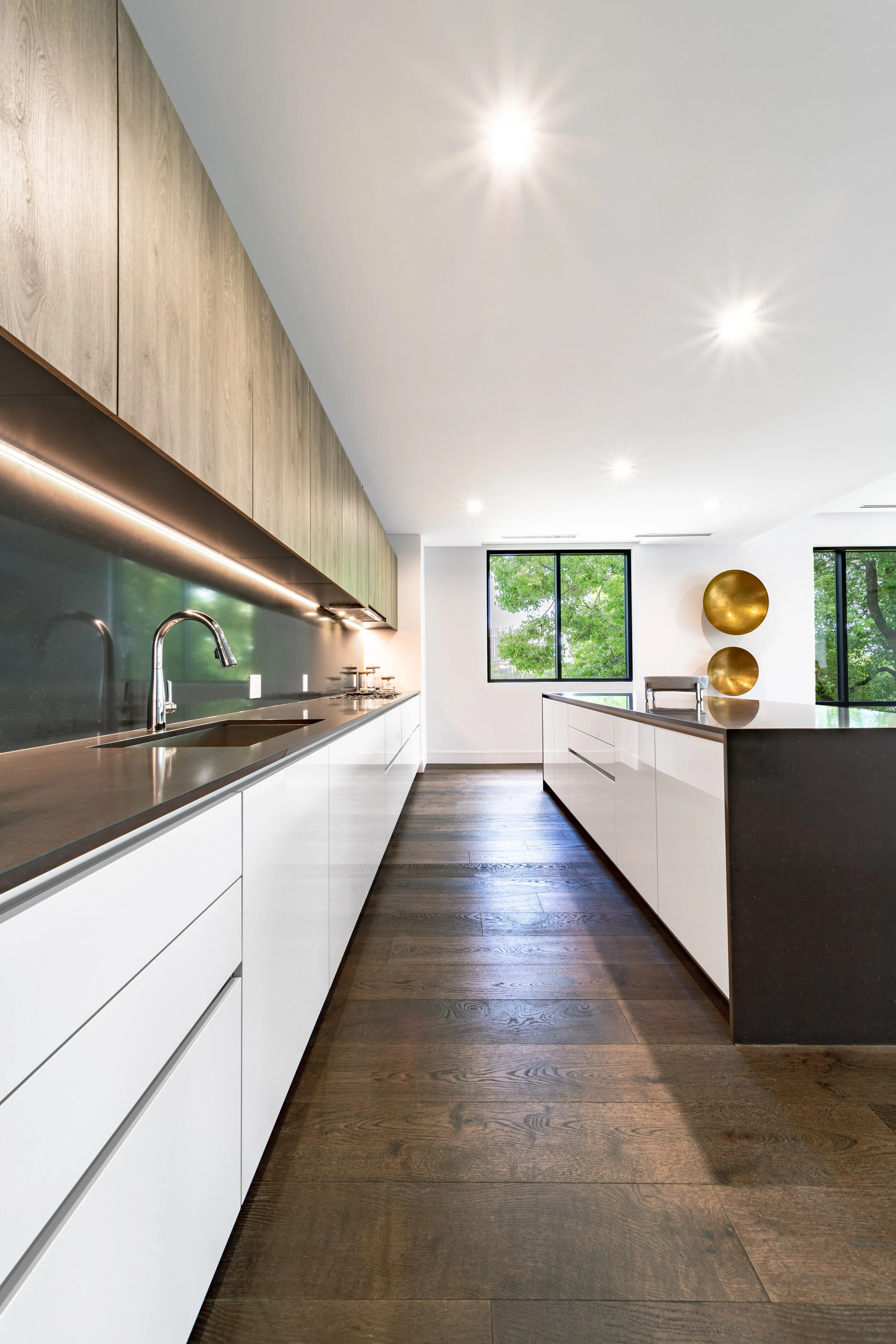The Benefits of Custom Cabinets Over Stock Cabinets