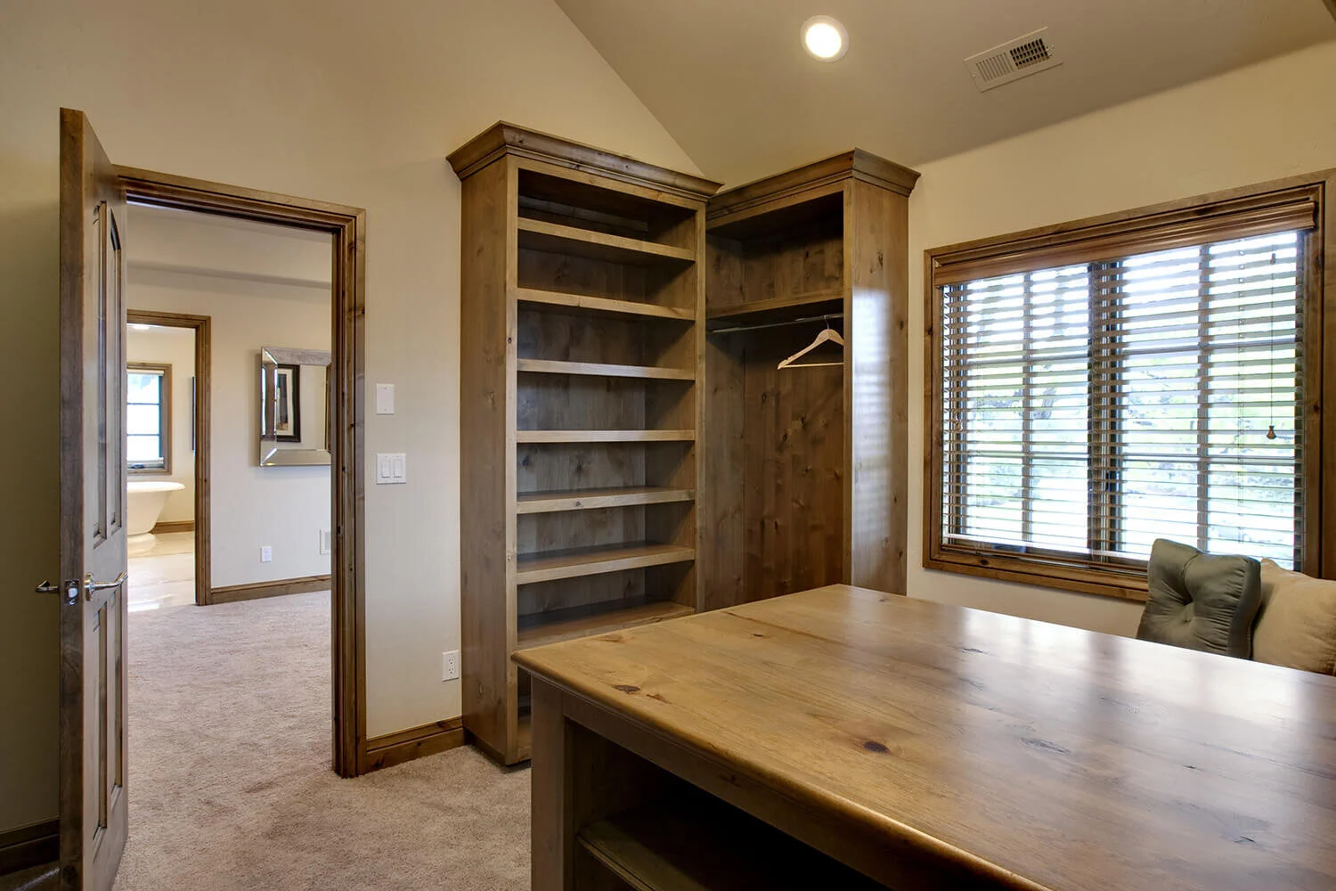 Tips for Designing the Ultimate Custom Closets
