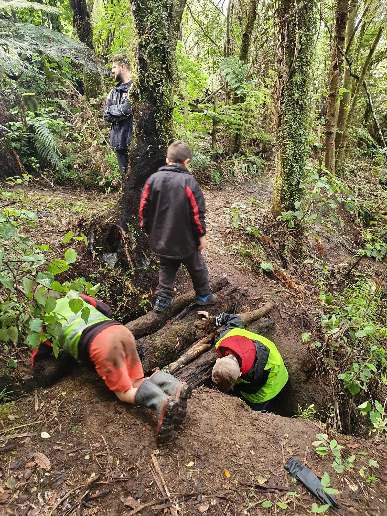 Exploring at Ngahere Kura.