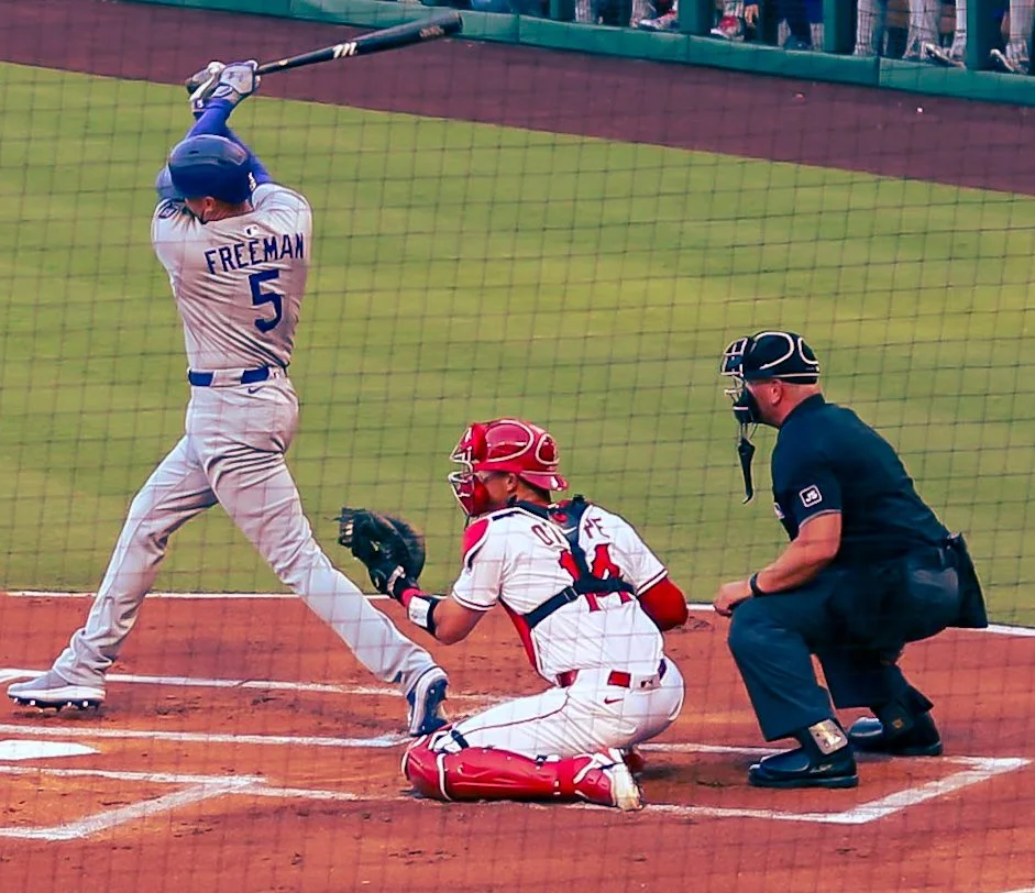  Freddie Freeman Swing 