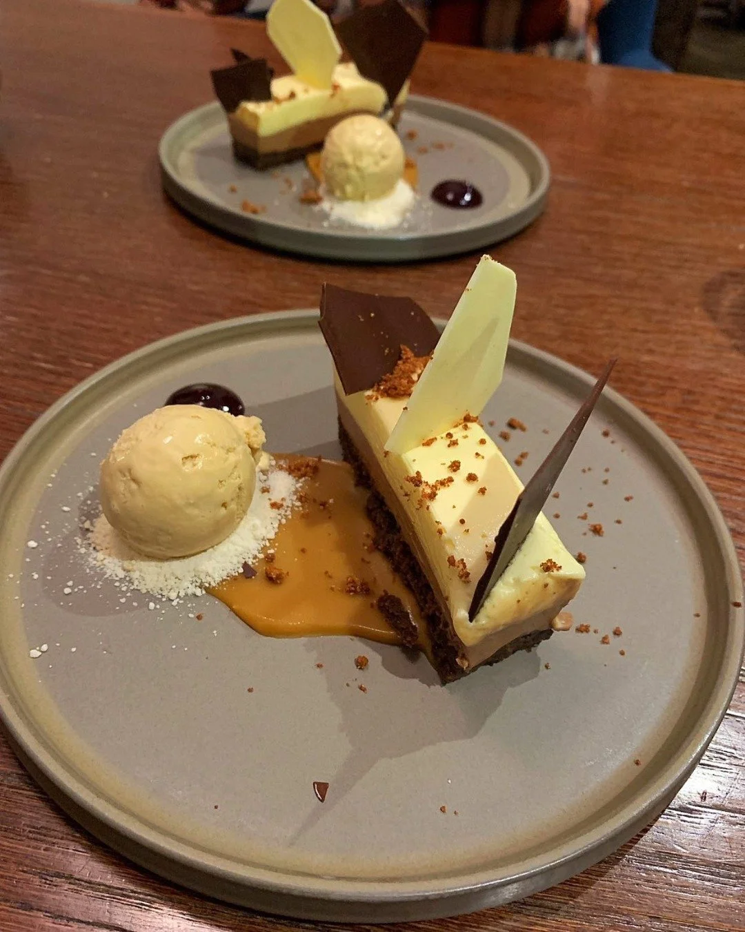 DESSERTS // they're the last dish you'll taste in our restaurant so we always aim to end on a high, unless you opt for one of our 'Final Note' dishes - cheese or chocolate to accompany a glass of fine Port. 

📷 Customer Photo