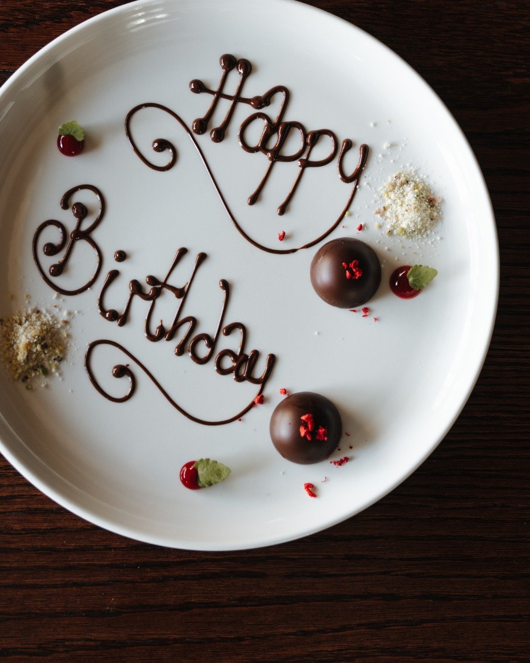 Birthdays at The Beest

Some occasions deserve that little extra touch.

Whether it&rsquo;s a long lunch, dinner with friends or a milestone celebration with the people who matter most, we&rsquo;ll always do our very best to help make your birthday f