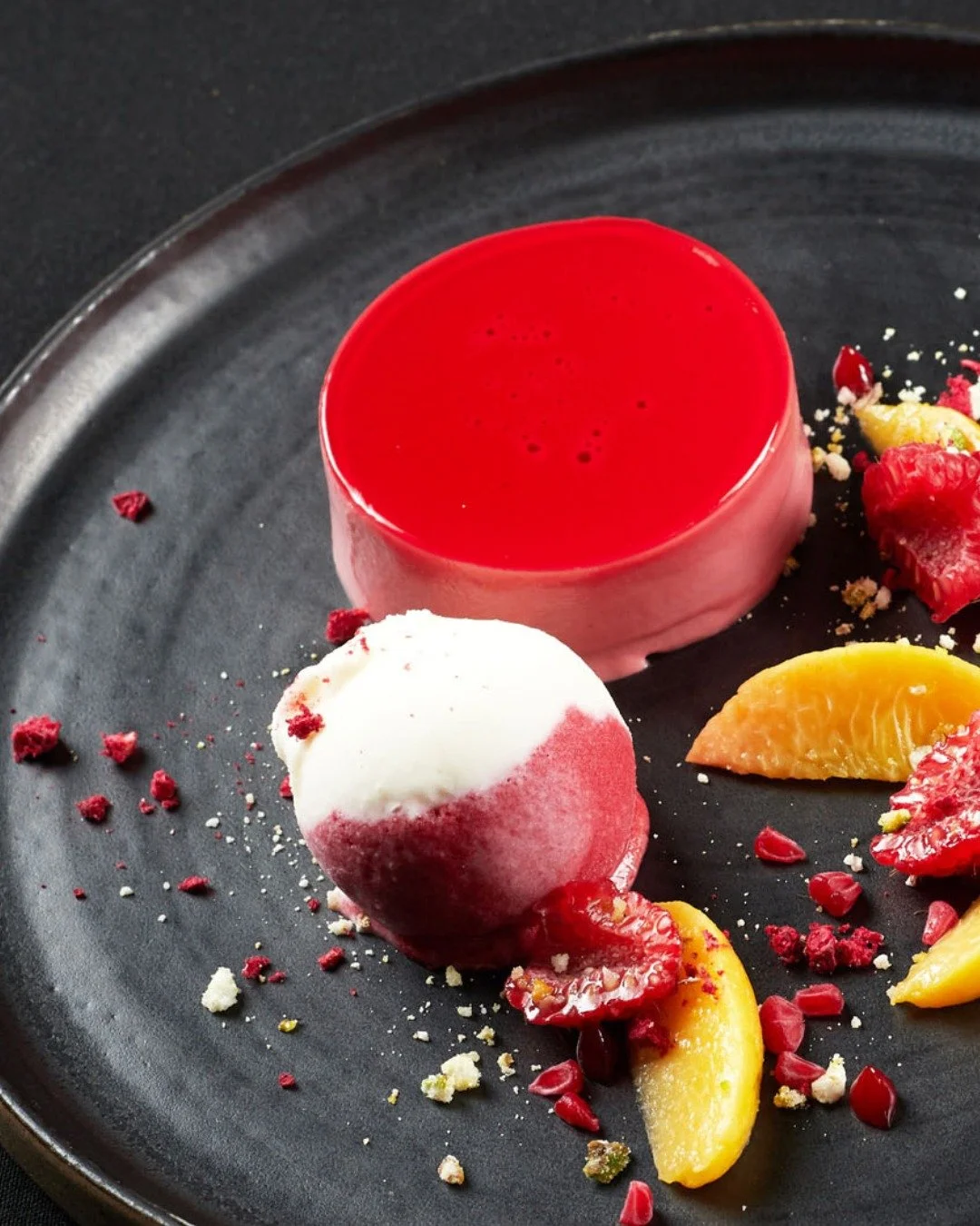 Desserts at The Wildebeest.

The final flourish, the sweet finish, the reason to linger just a little longer.

Seasonal, beautifully made and always worth leaving room for.

#TheWildebeest #NorfolkRestaurant #NorwichRestaurant #NorfolkFood #NorfolkDi
