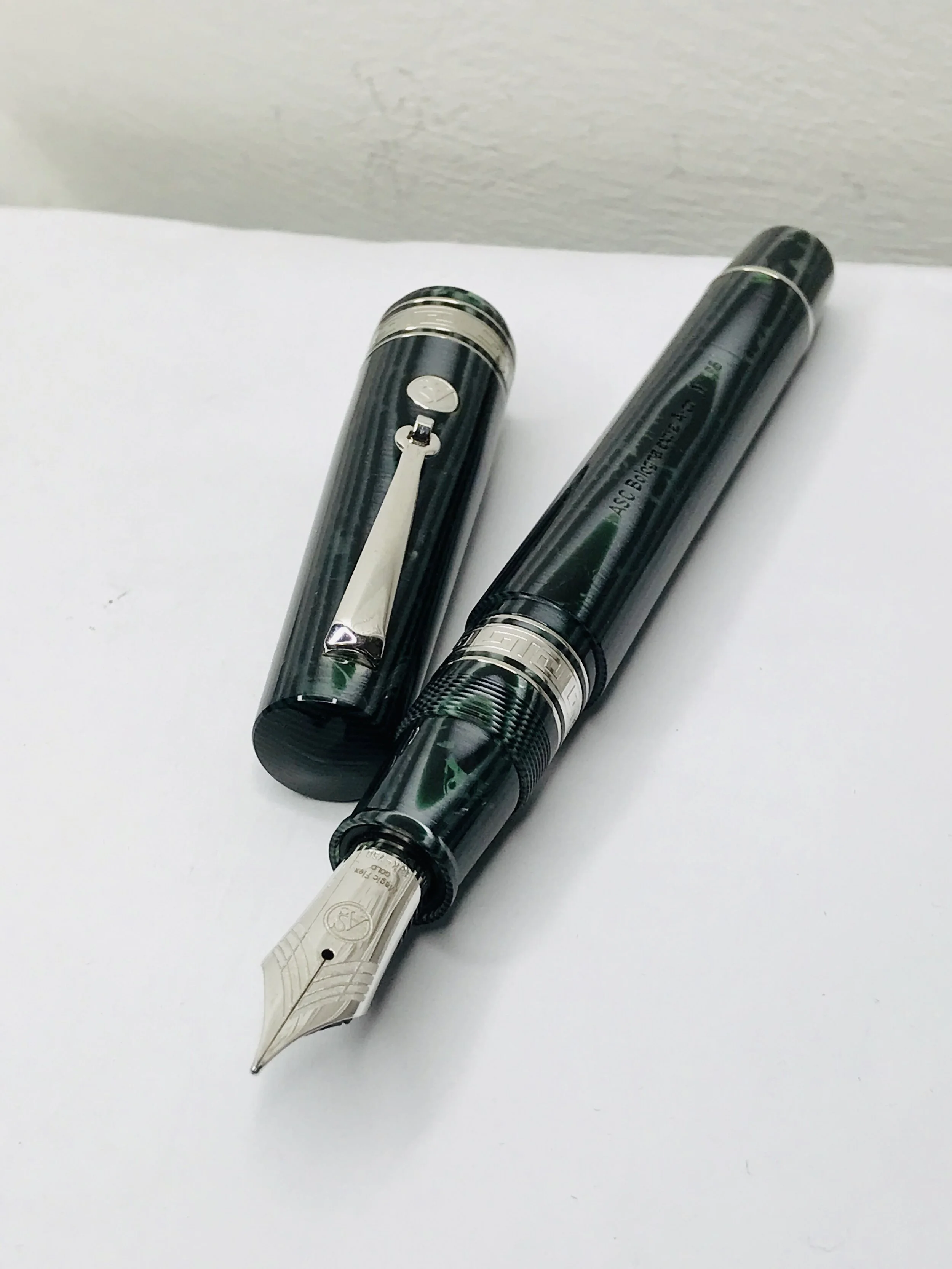 BOLOGNA EXTRA ARCO VERDE FOUNTAIN PEN