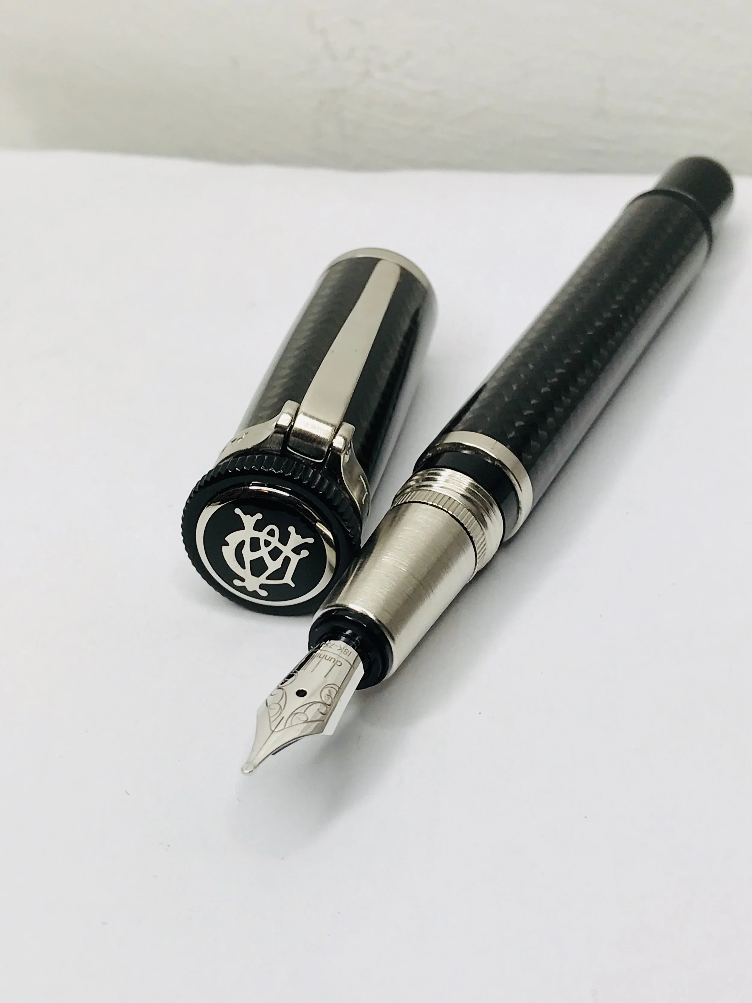 Dunhill Sentryman Carbon Fiber Fountain Pen