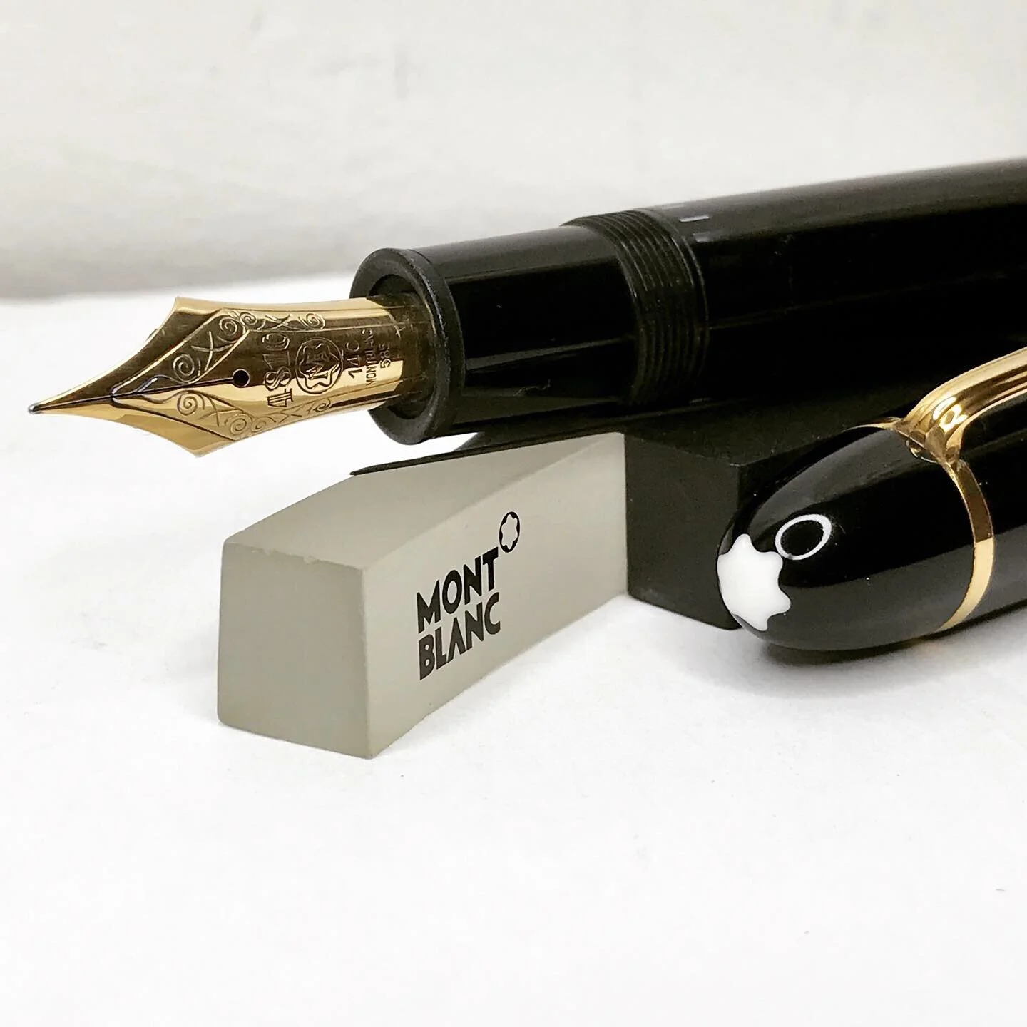 Montblanc 149 Fountain Pen from early to mid 70s (F) Gold Nib