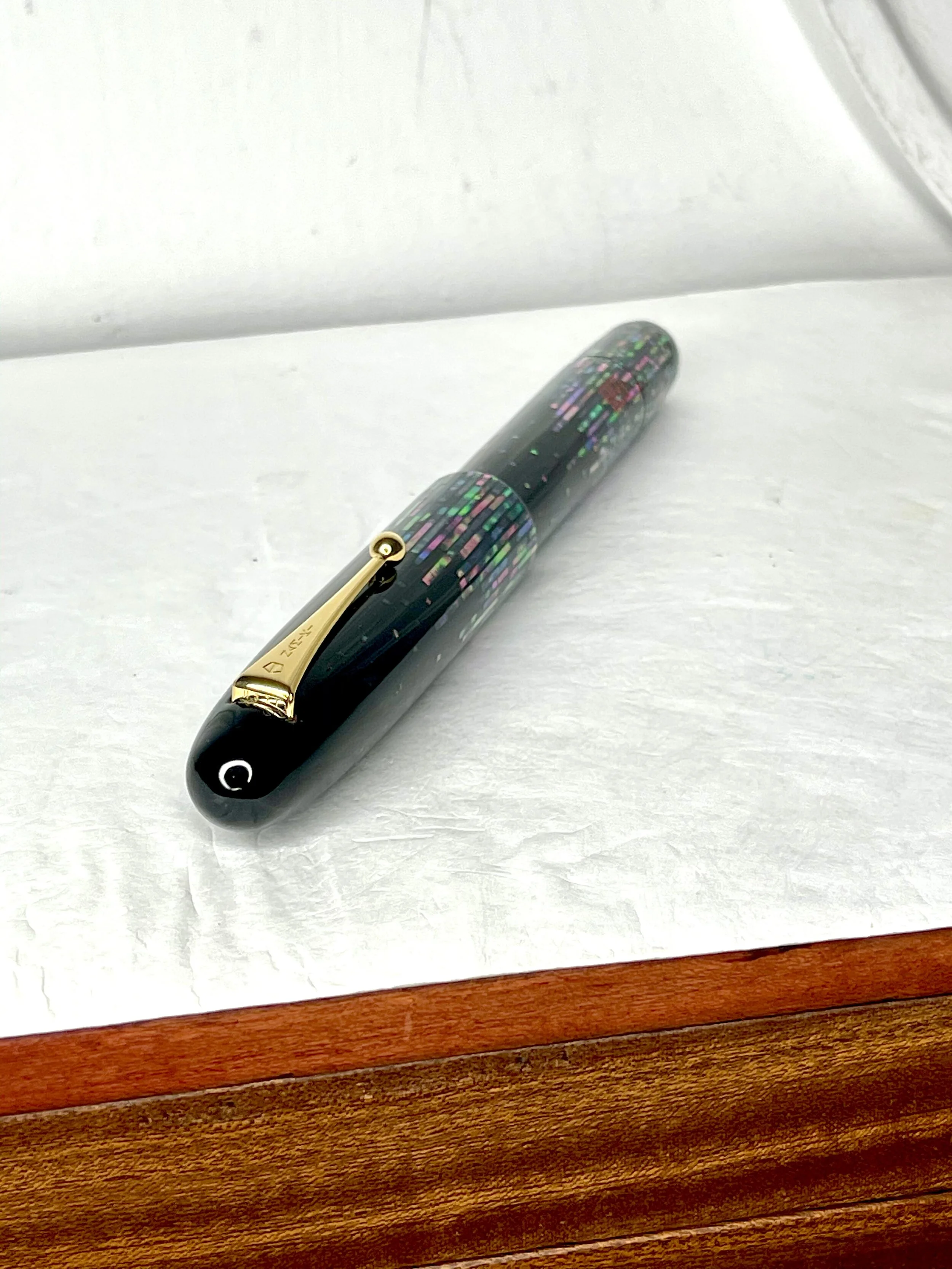Namiki Emperor Fountain Pen in Urushi and Raden. Raden work by Hiroko Makino.