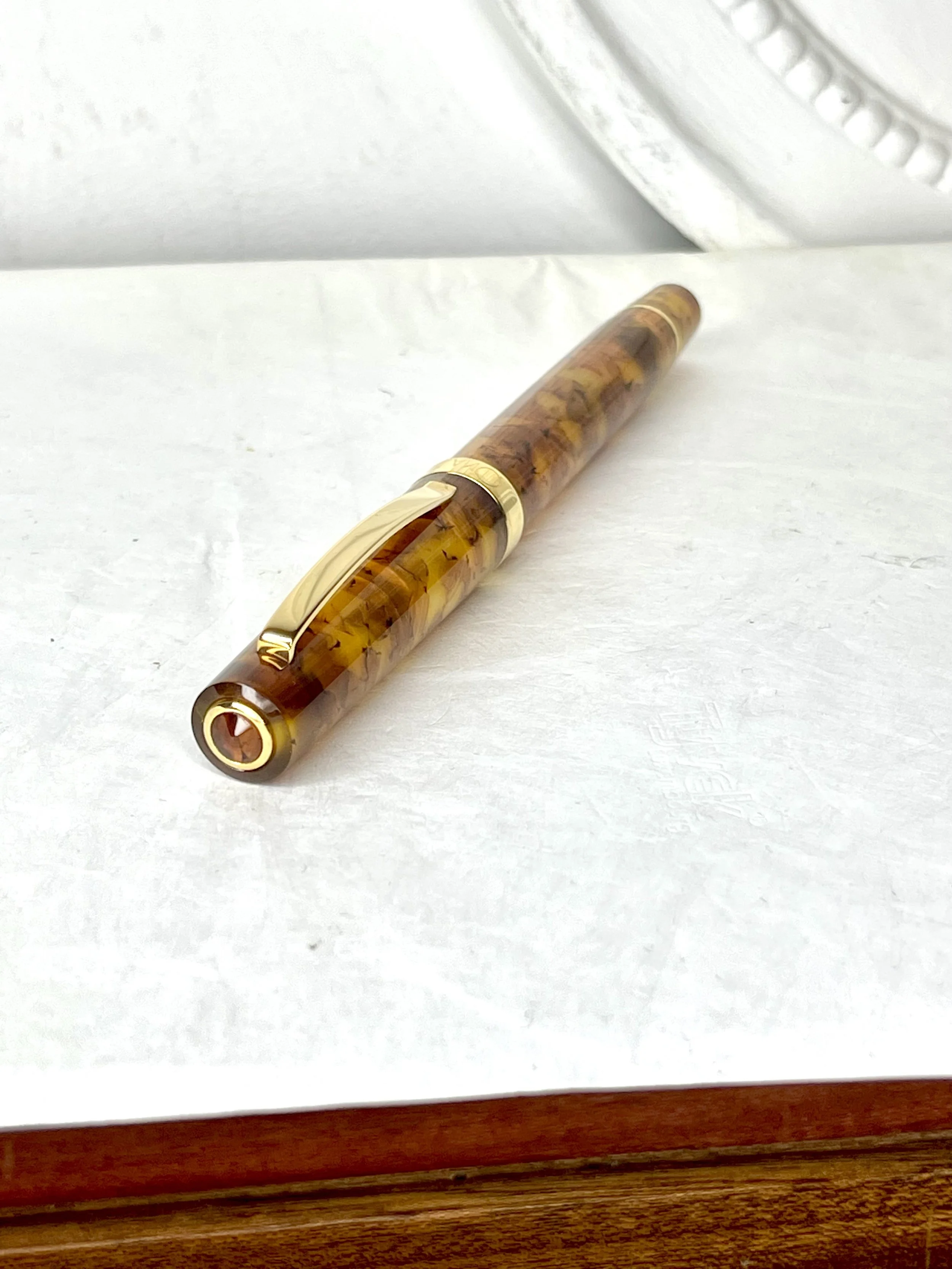 Omas Bologna Amber Methacrylate  Fountain Pen (M)