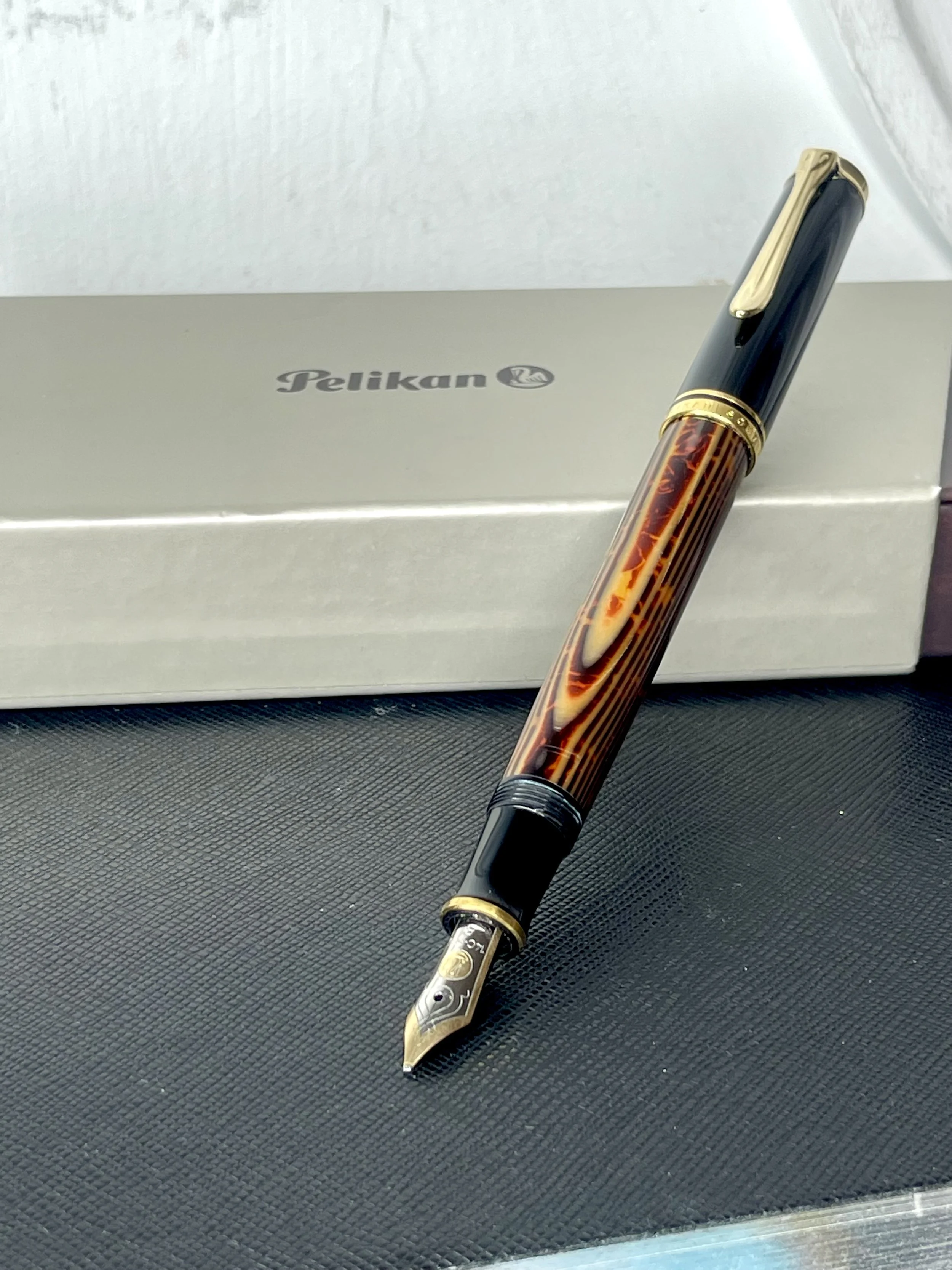 Custom Pelikan Souveran M400 in Arco Bronze Fountain Pen