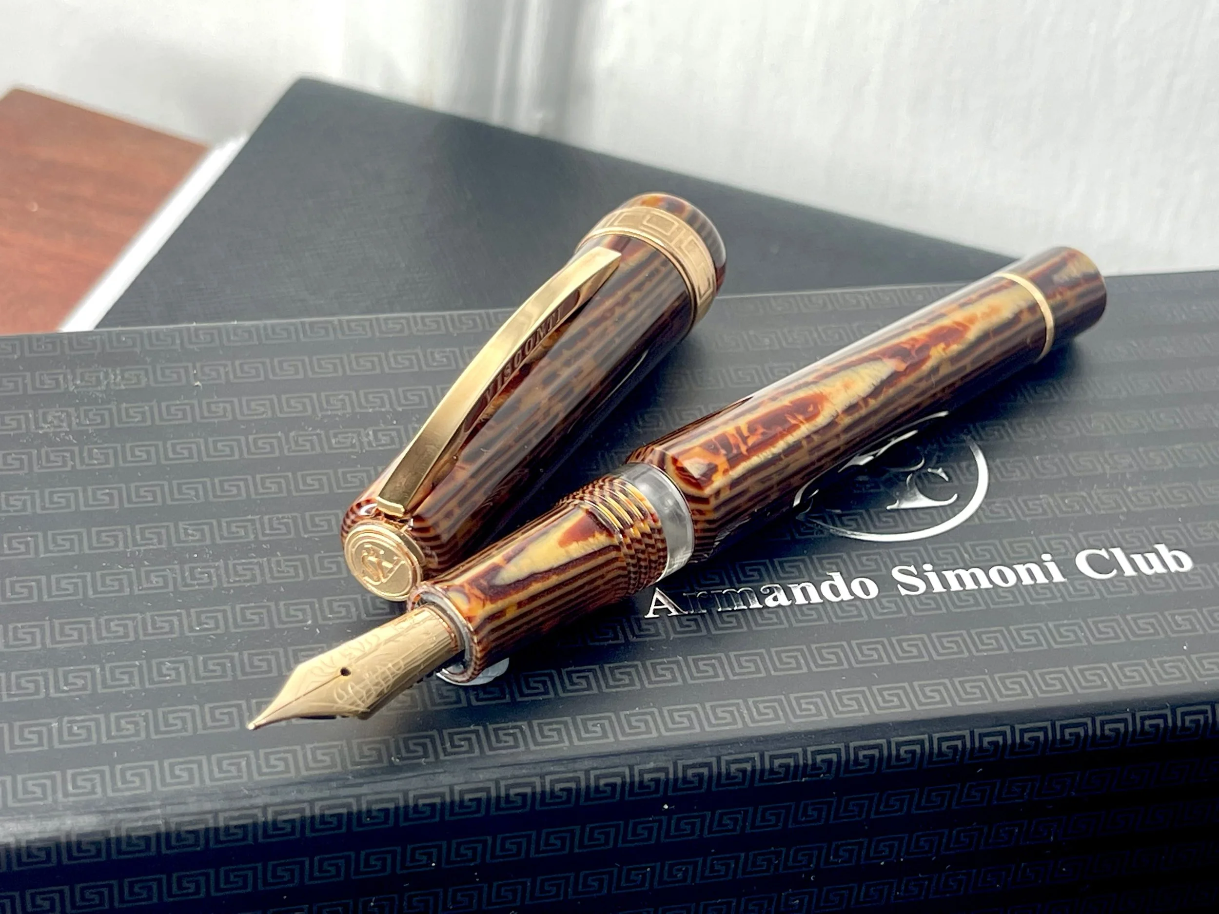Visconti For Armando Simoni Club Arco Bronze Brown Celluloid Fountain Pen