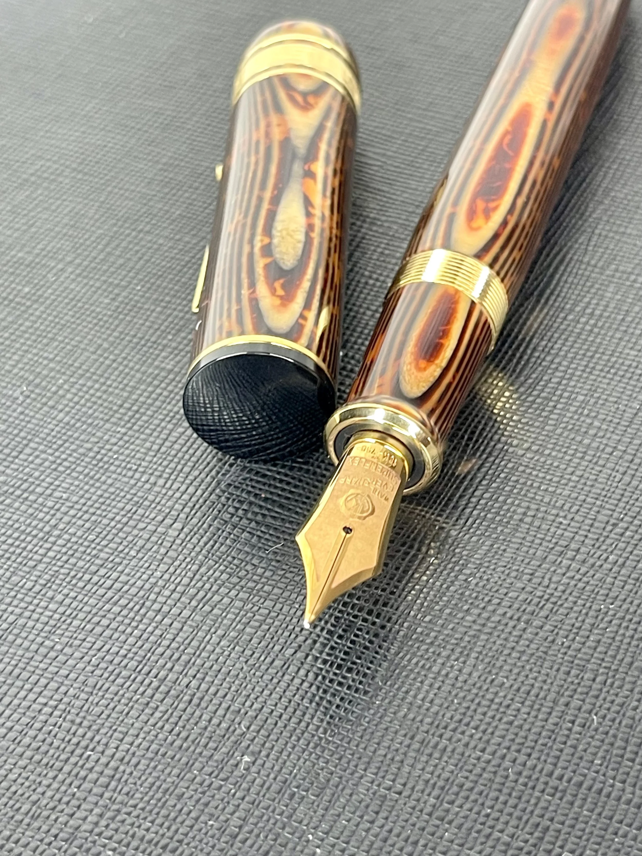 Wahl Eversharp Decoband Oversize Arco Bronze Fountain Pen. Limited to 2 Worldwide.
