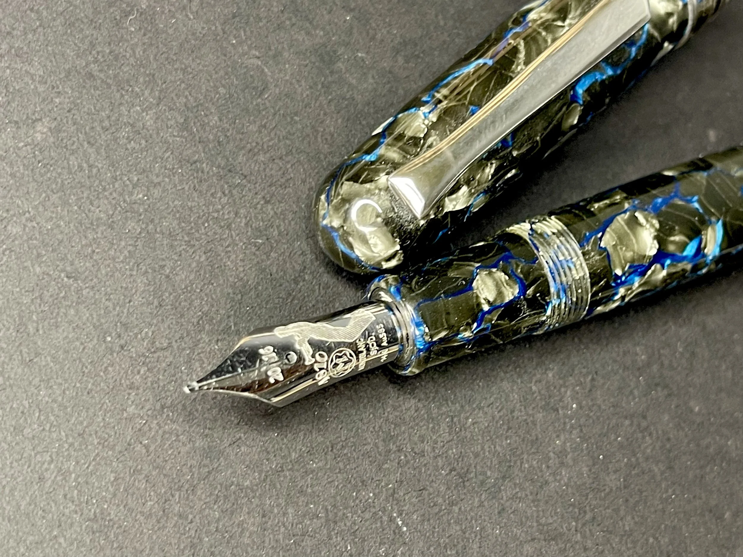 Rare Mercury Tibaldi Impero Celluloid Limited Edition Fountain Pen (F)