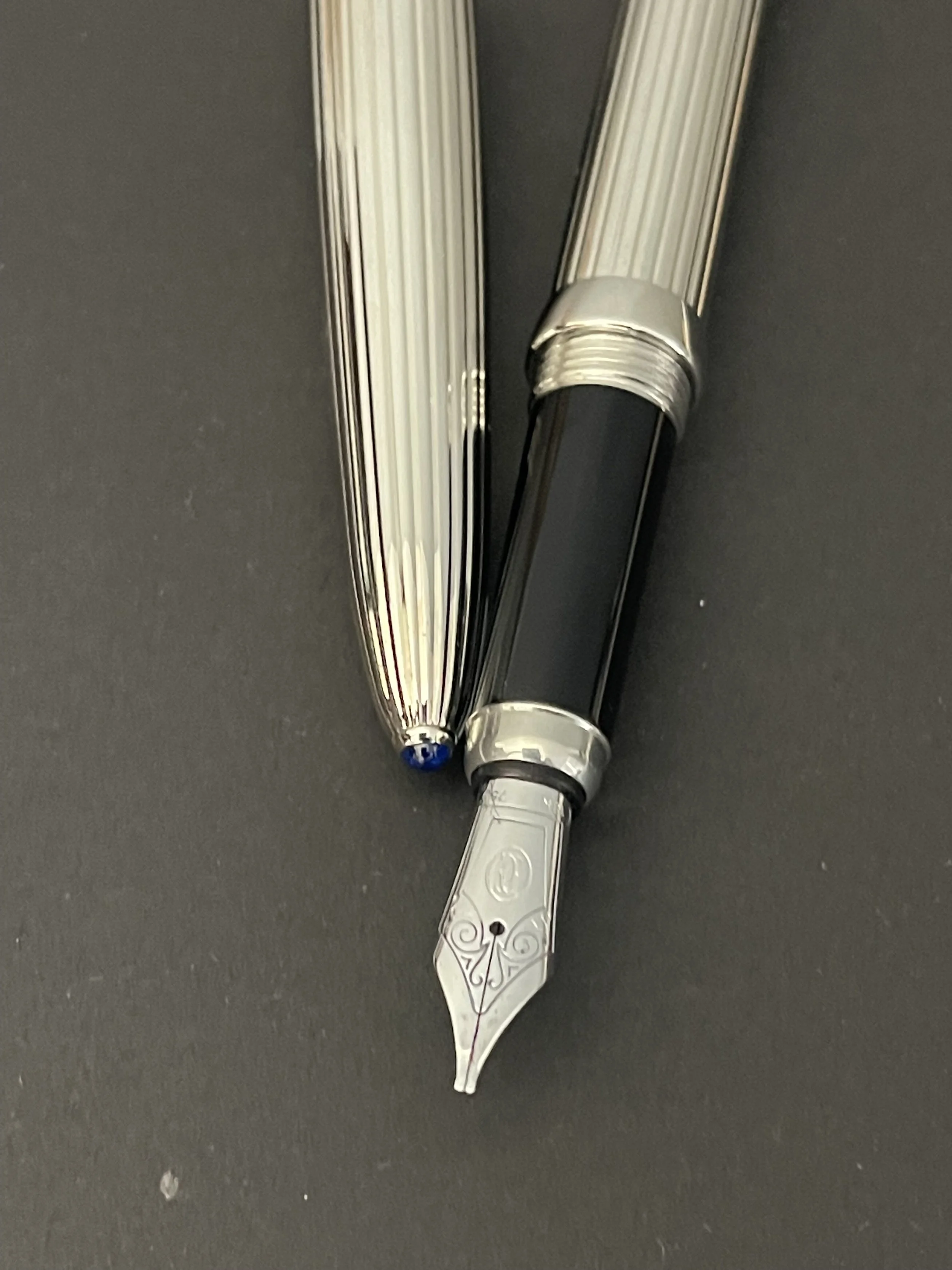 Louis Cartier Platinum Finish Limited Edition Fountain — ST